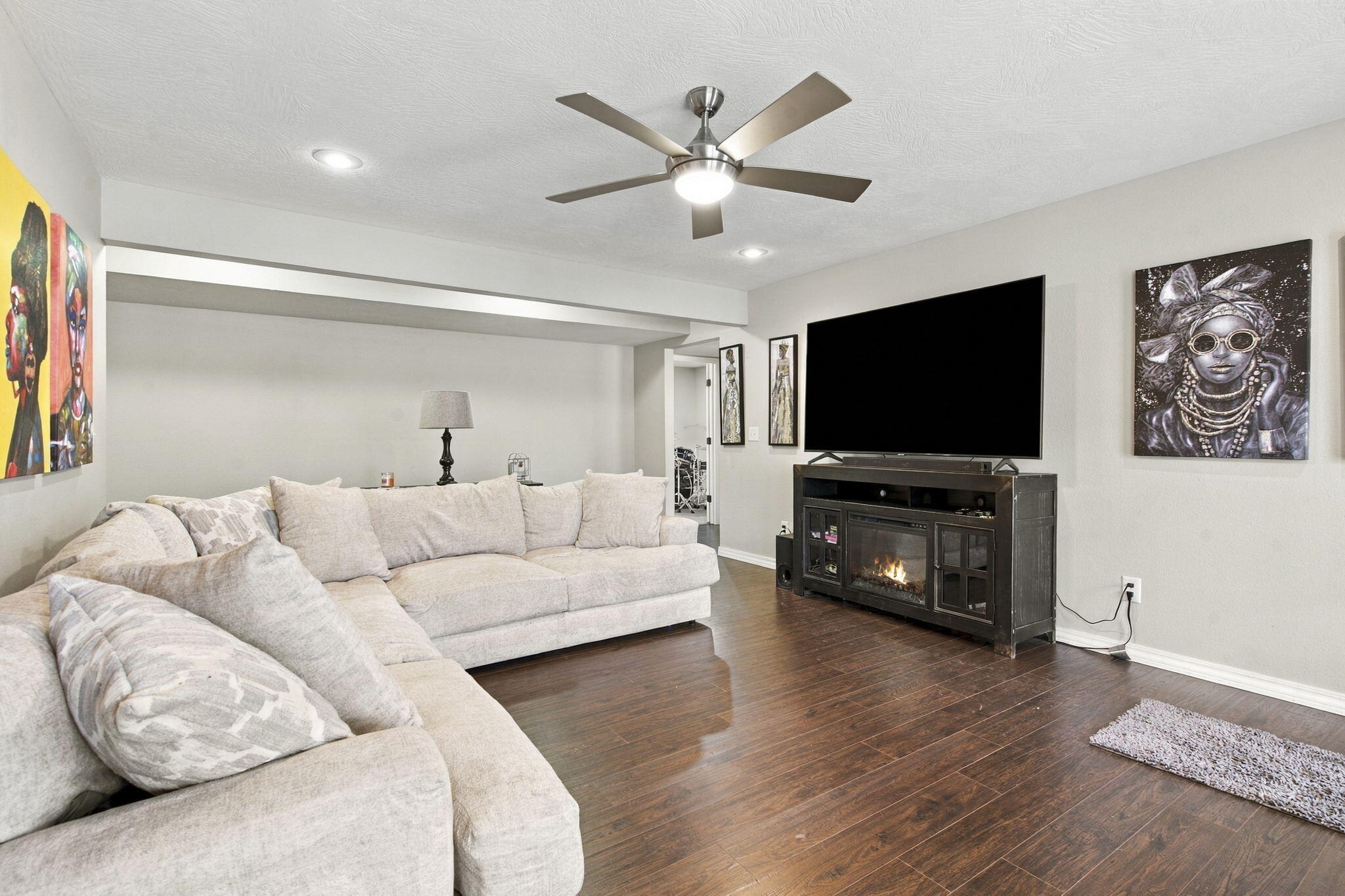 1807 East Costa Mesa Court Property Photo 15