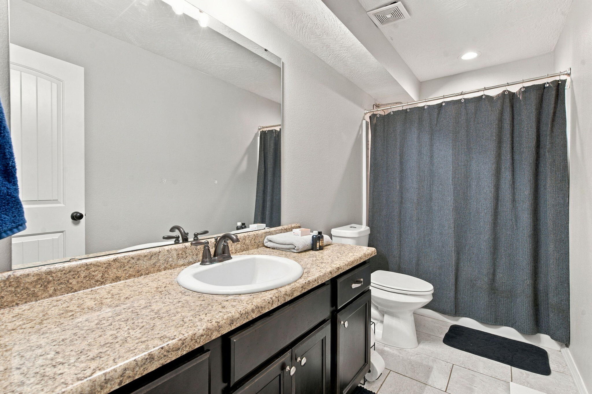 1807 East Costa Mesa Court Property Photo 18