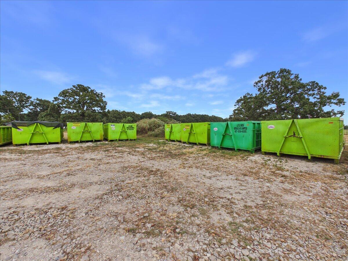 10012 North Richland Road Property Photo 2