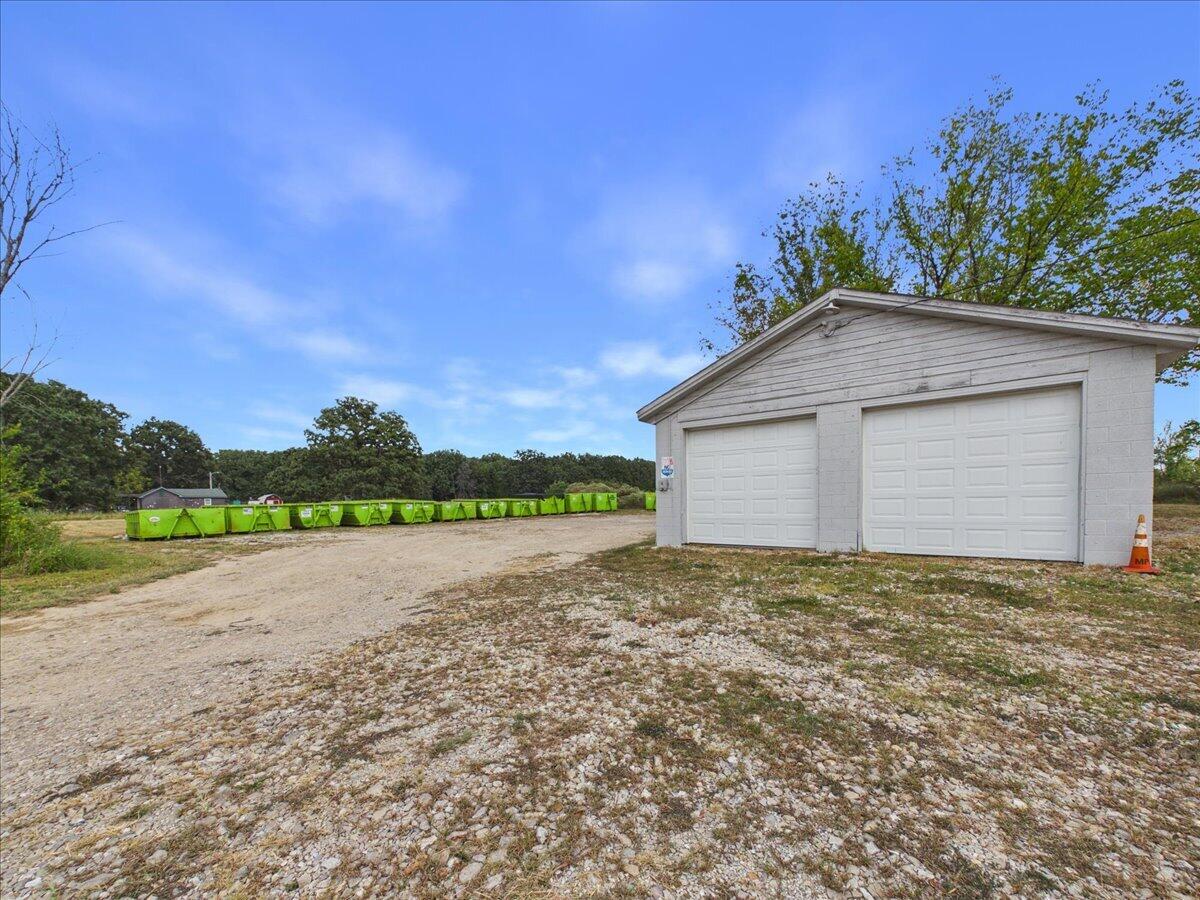 10012 North Richland Road Property Photo 16