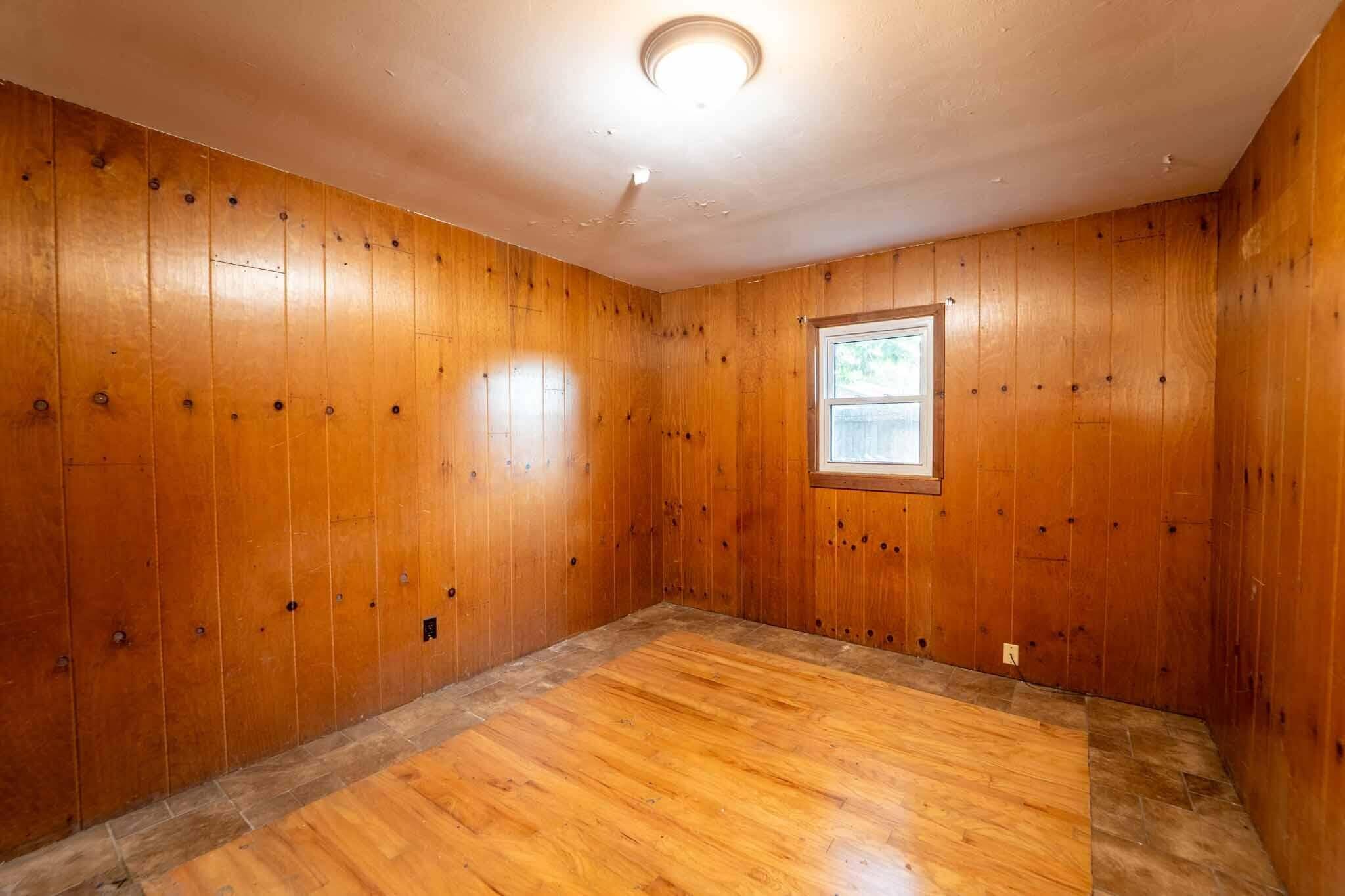 2107 South 18th Avenue Property Photo 14