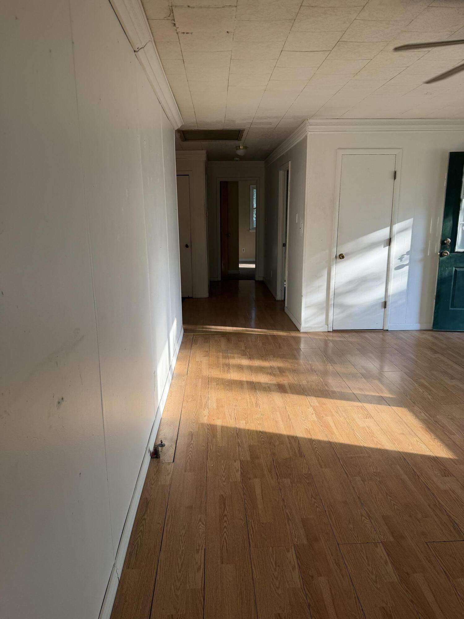 310 East 4th Street Property Photo 5