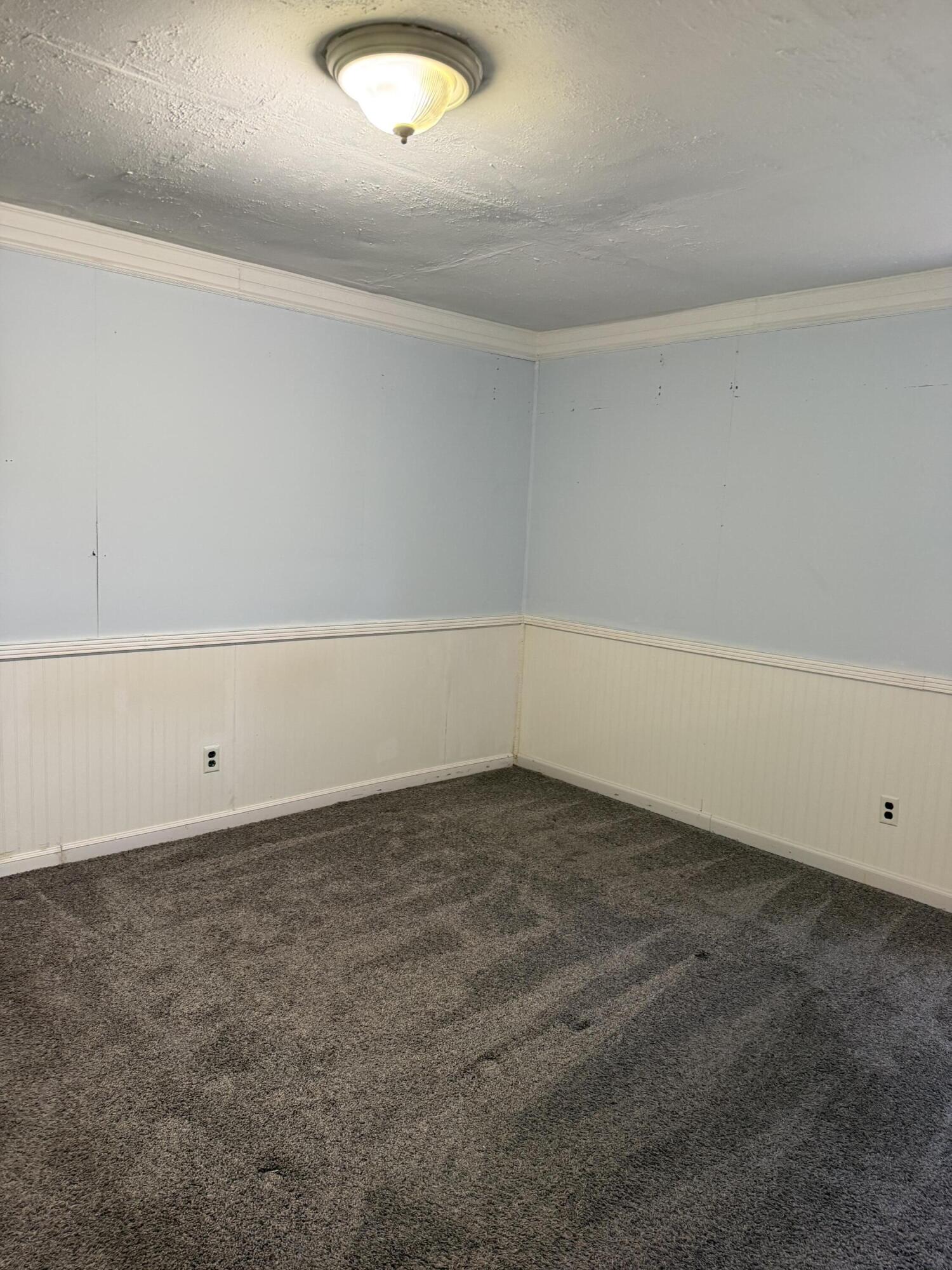 310 East 4th Street Property Photo 11