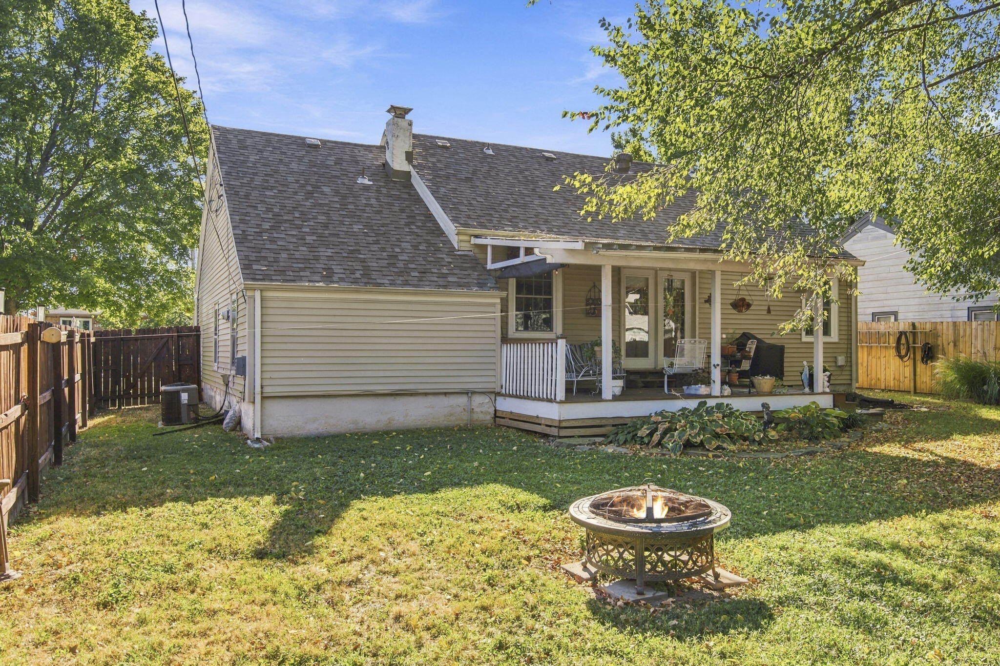 1739 South Kentwood Avenue Property Photo 20