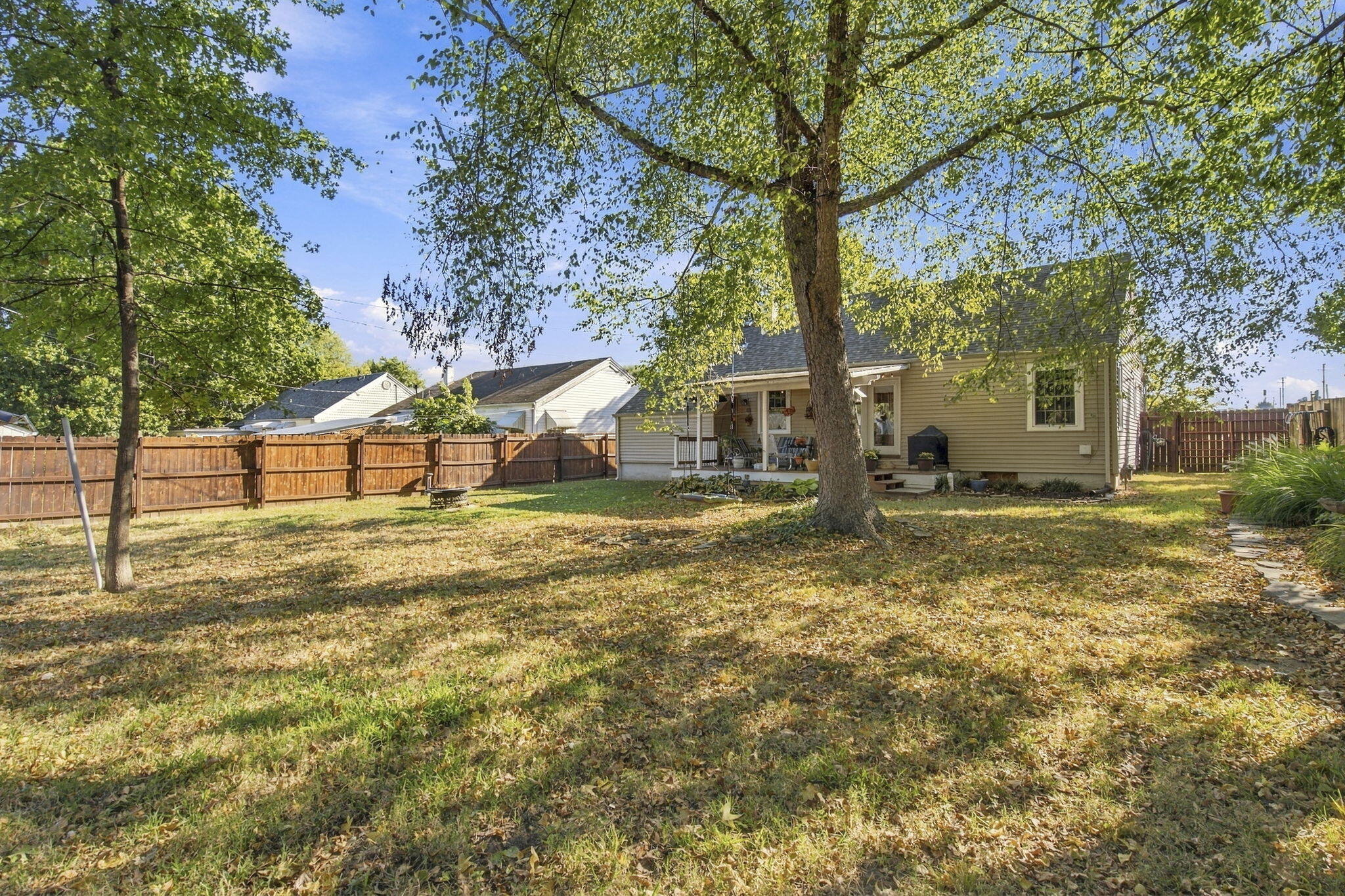 1739 South Kentwood Avenue Property Photo 22