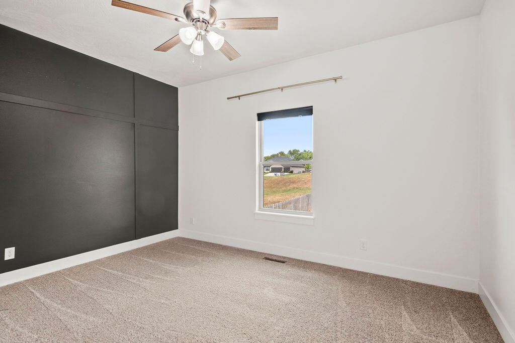 1215 West Sage Court Property Photo 23