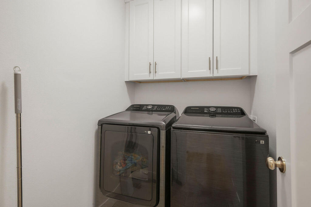 1215 West Sage Court Property Photo 26