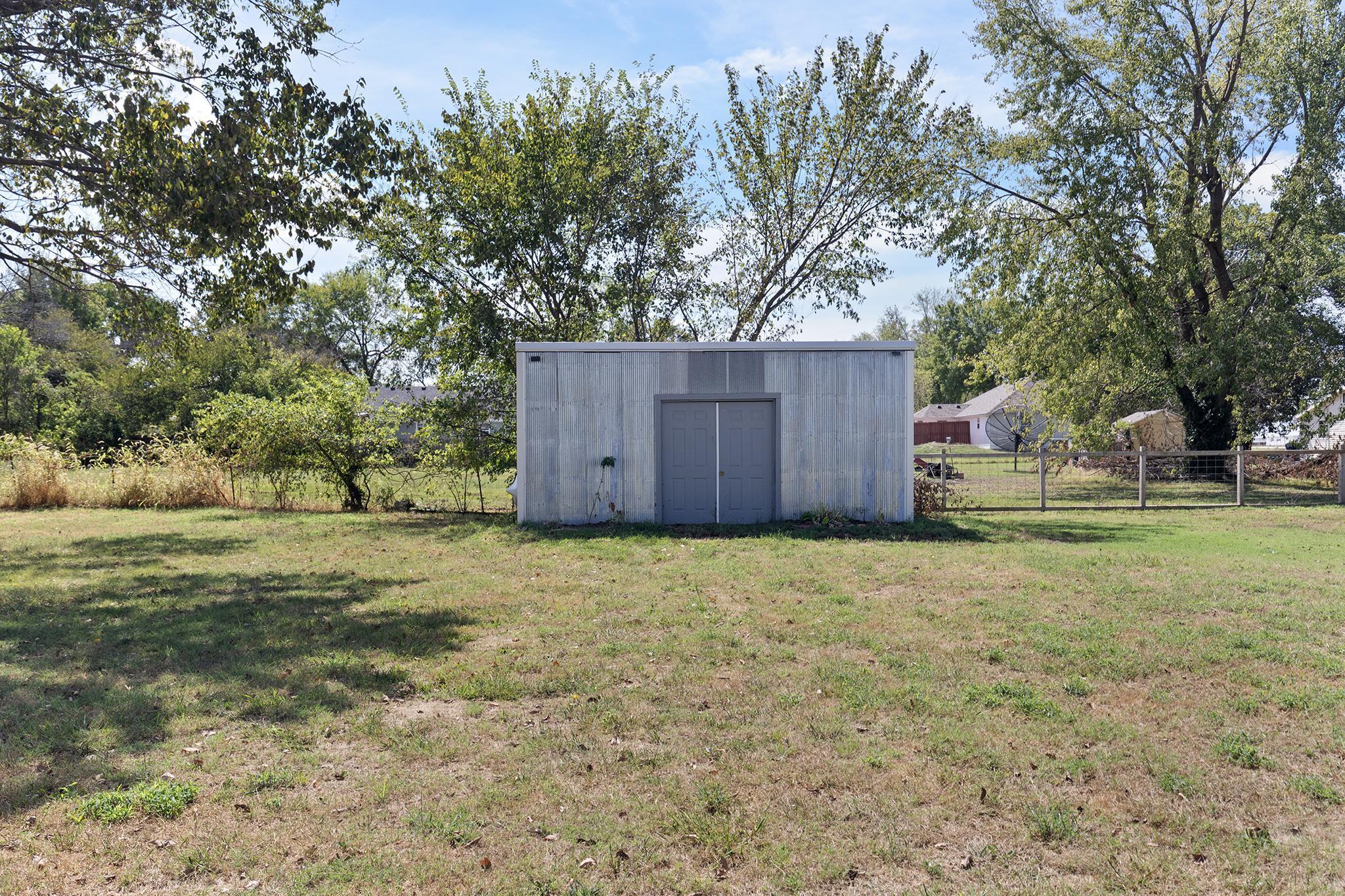 1403 North Central City Road Property Photo 31