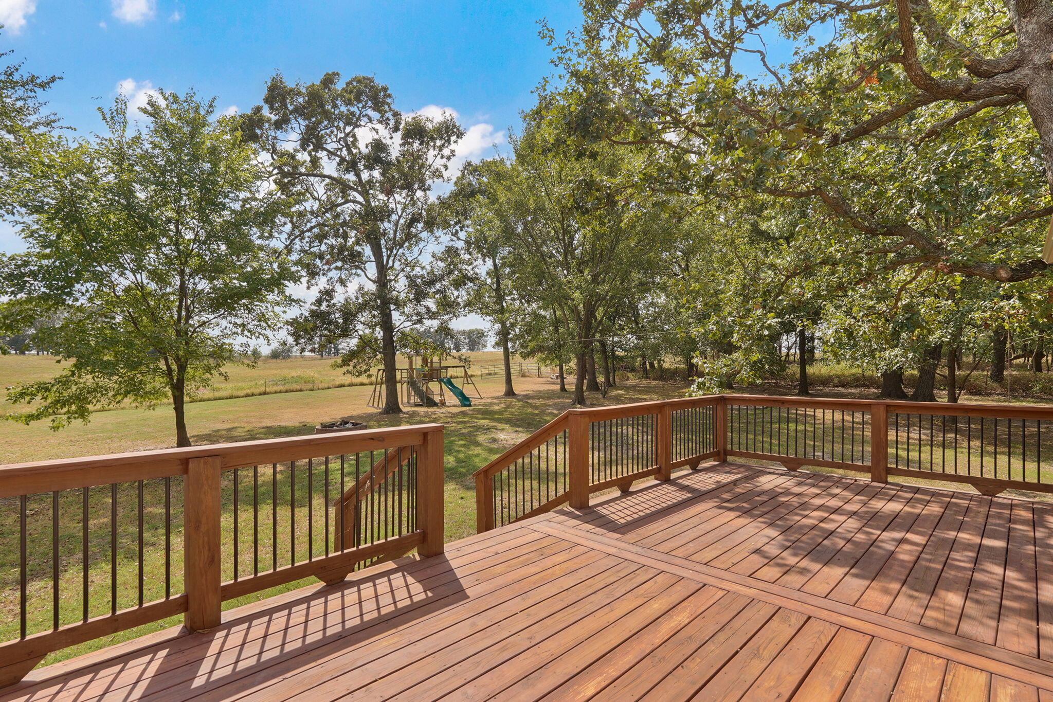 15252 Hwy 97 Property Photo 3