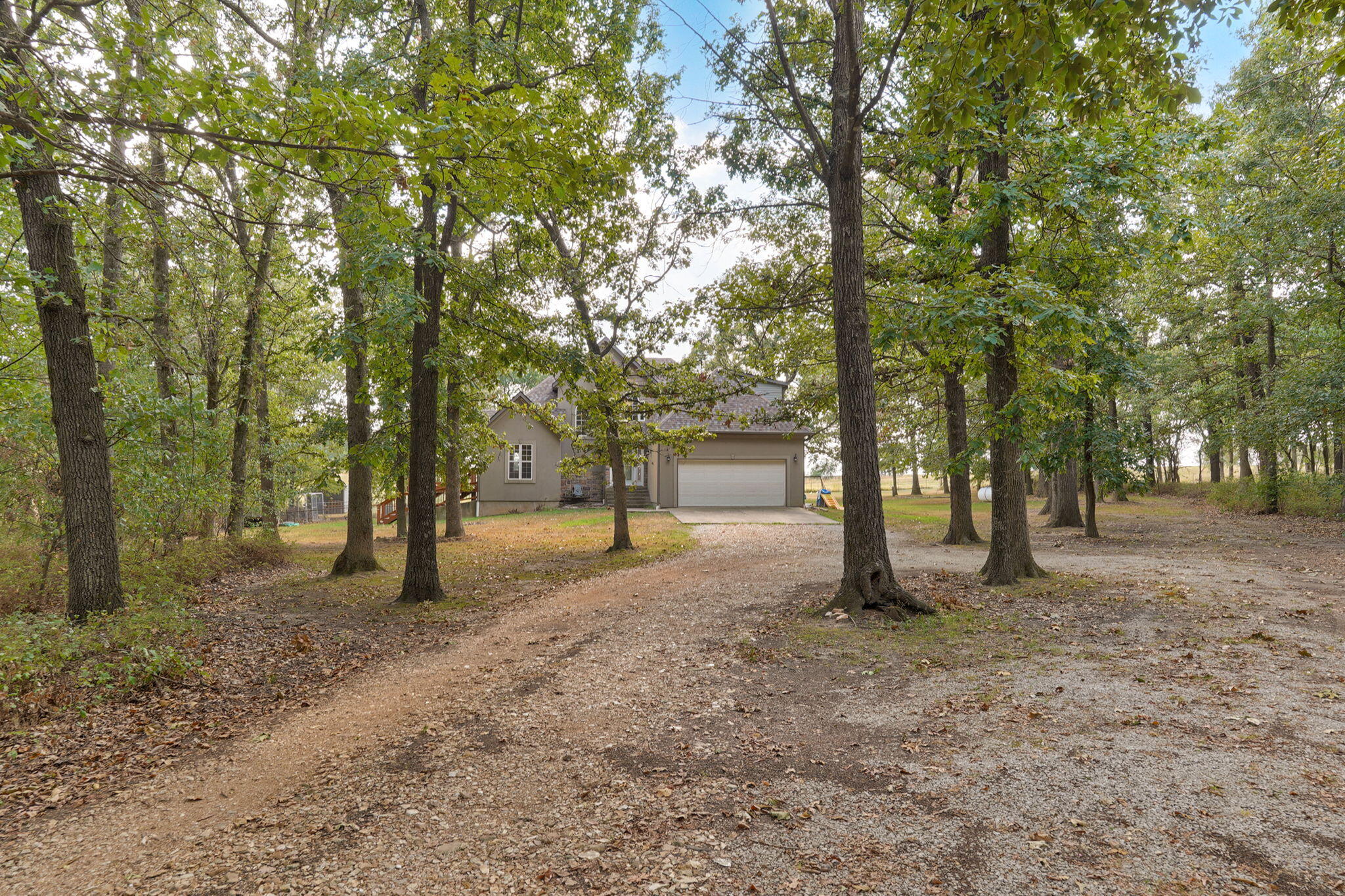 15252 Hwy 97 Property Photo 38