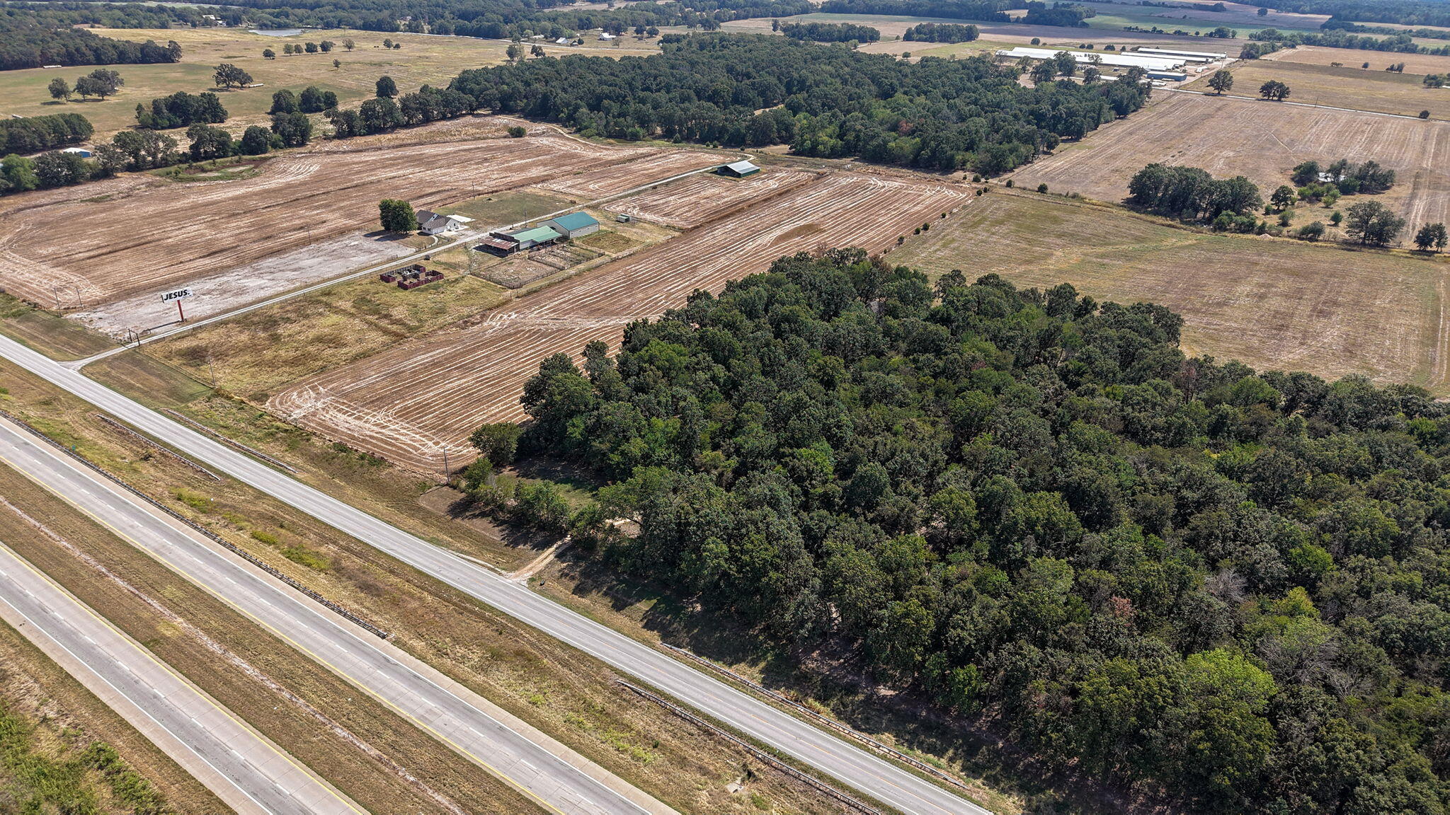 15252 Hwy 97 Property Photo 42