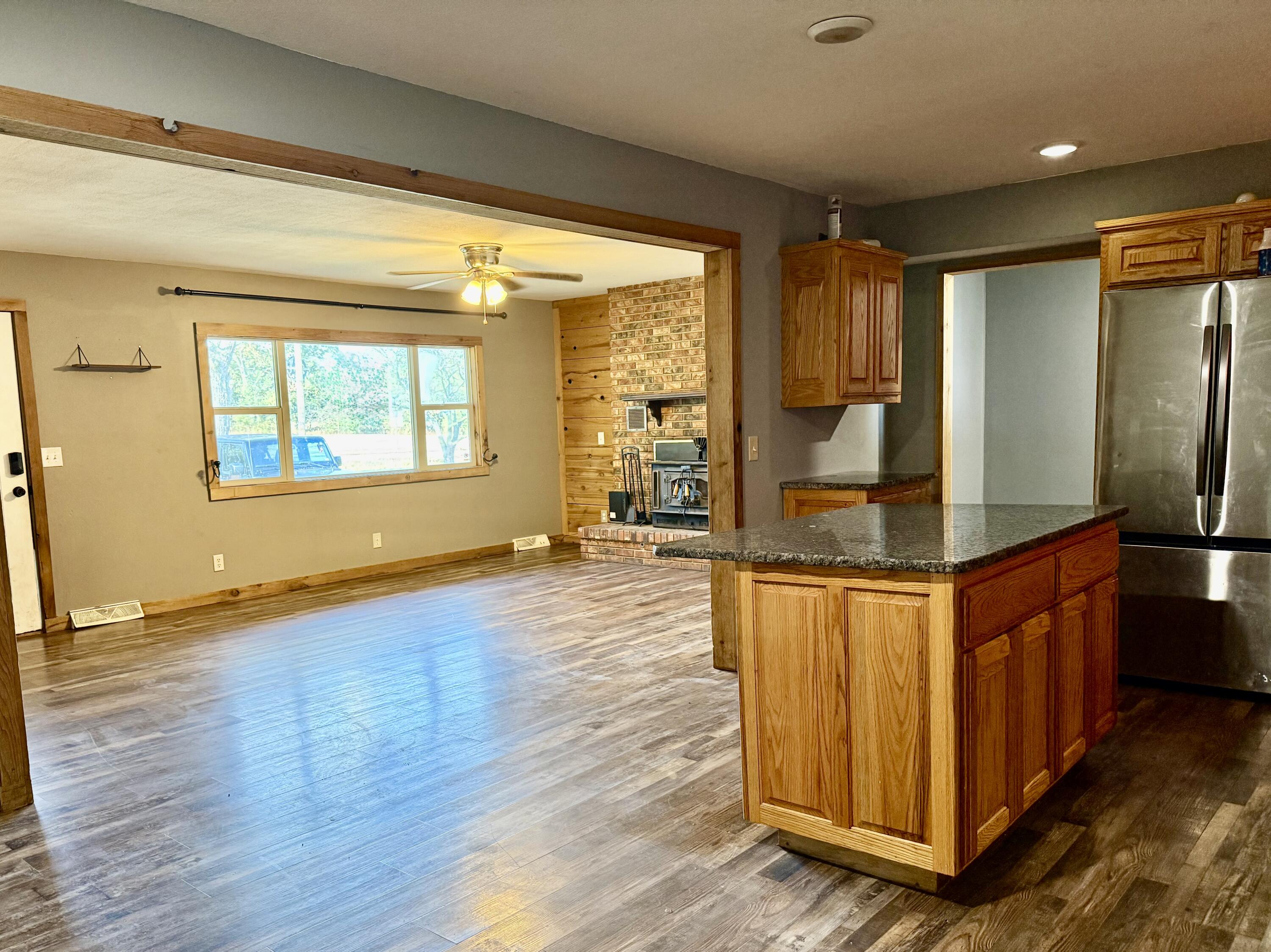 605 State Highway 76 Property Photo 10