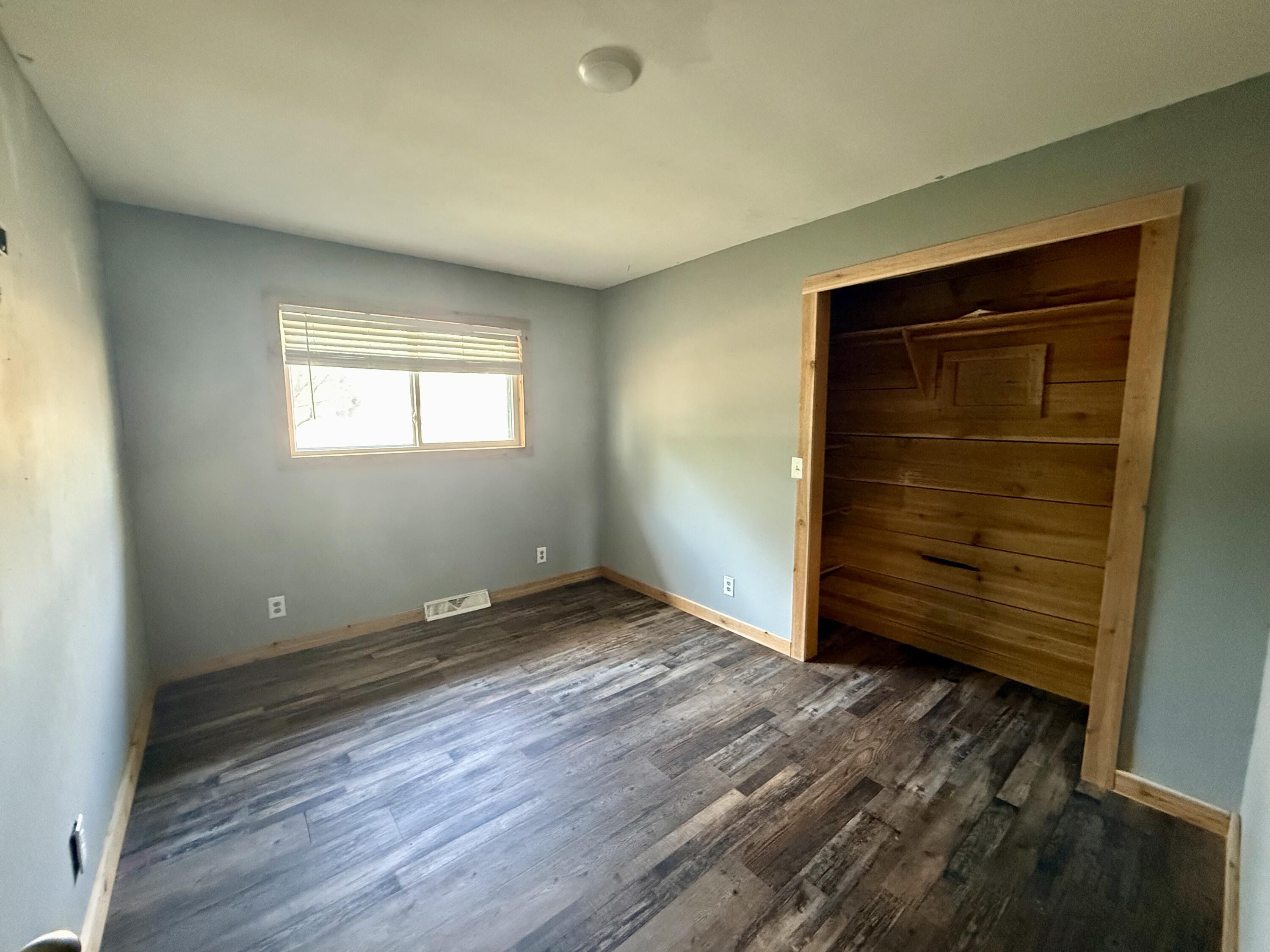 605 State Highway 76 Property Photo 15