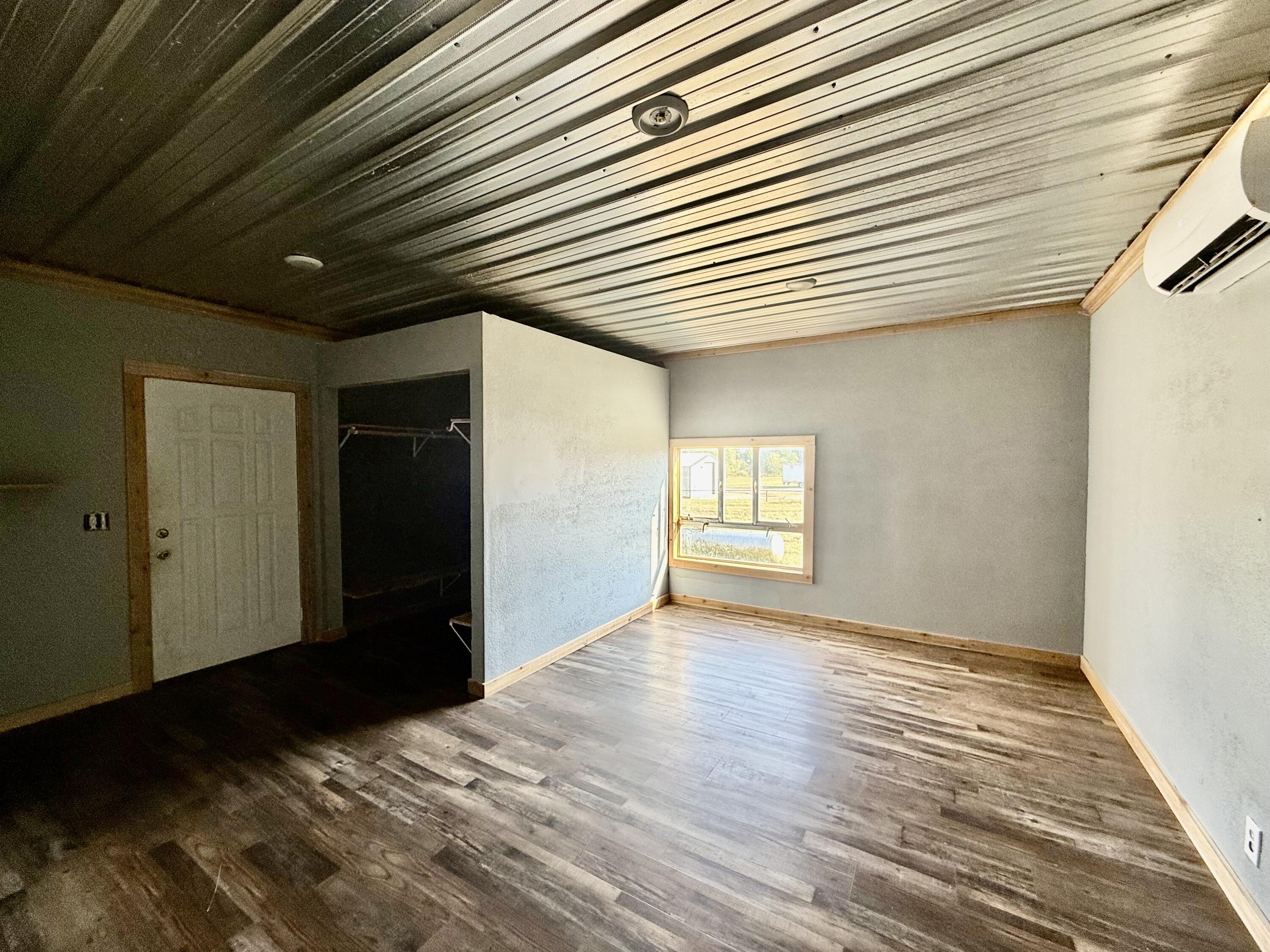 605 State Highway 76 Property Photo 20
