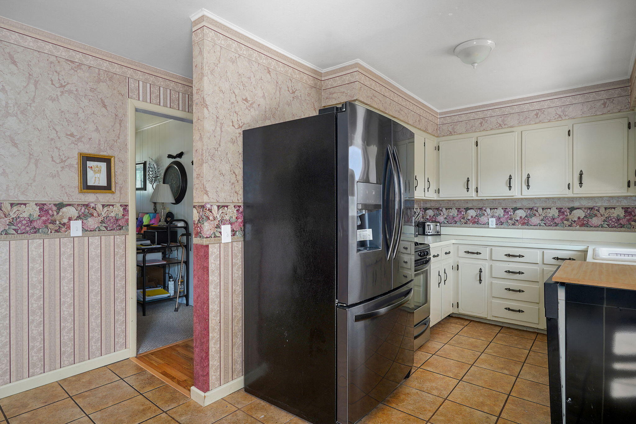 1344 Woodlawn Avenue Property Photo 10