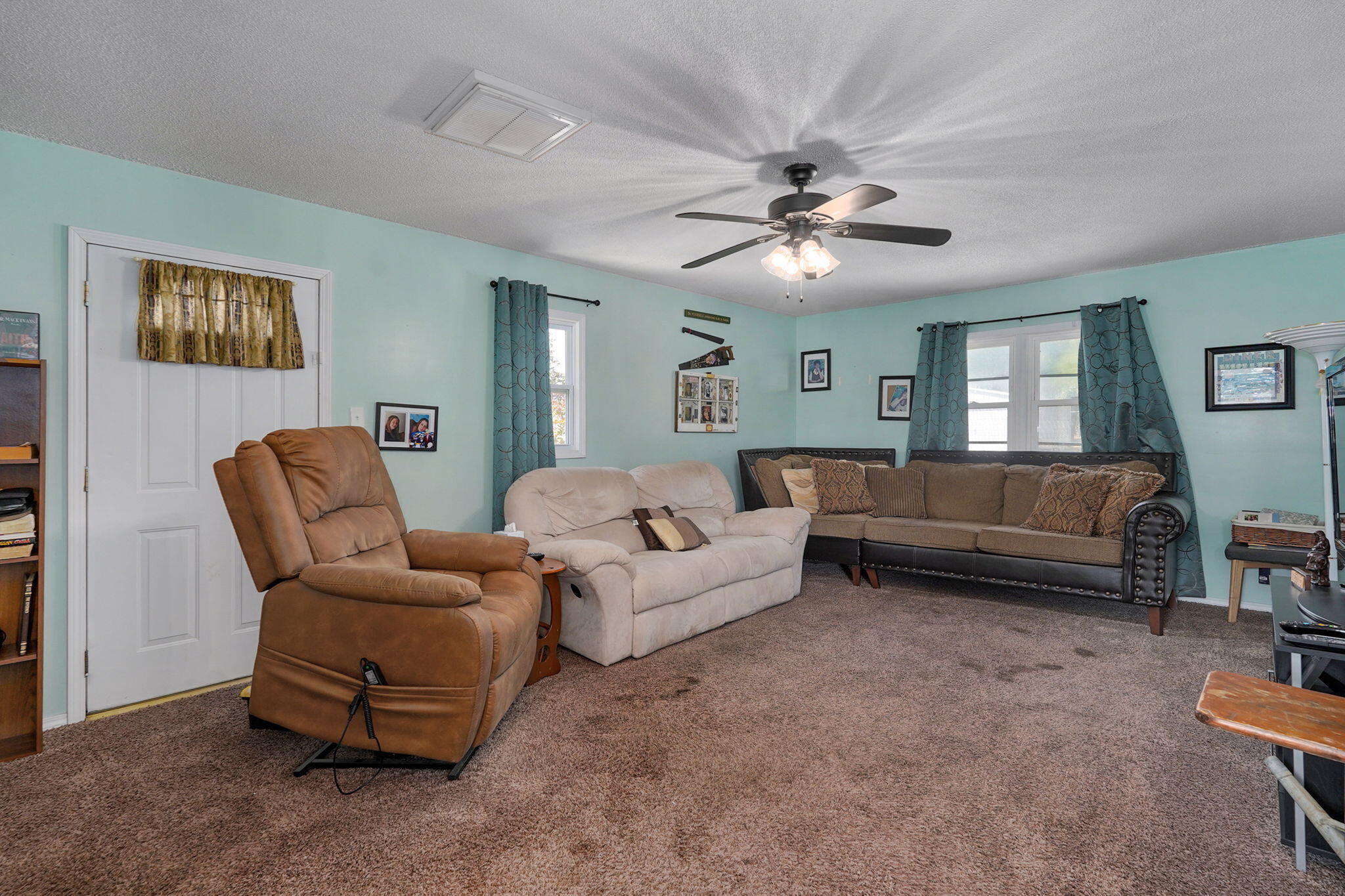 1344 Woodlawn Avenue Property Photo 11