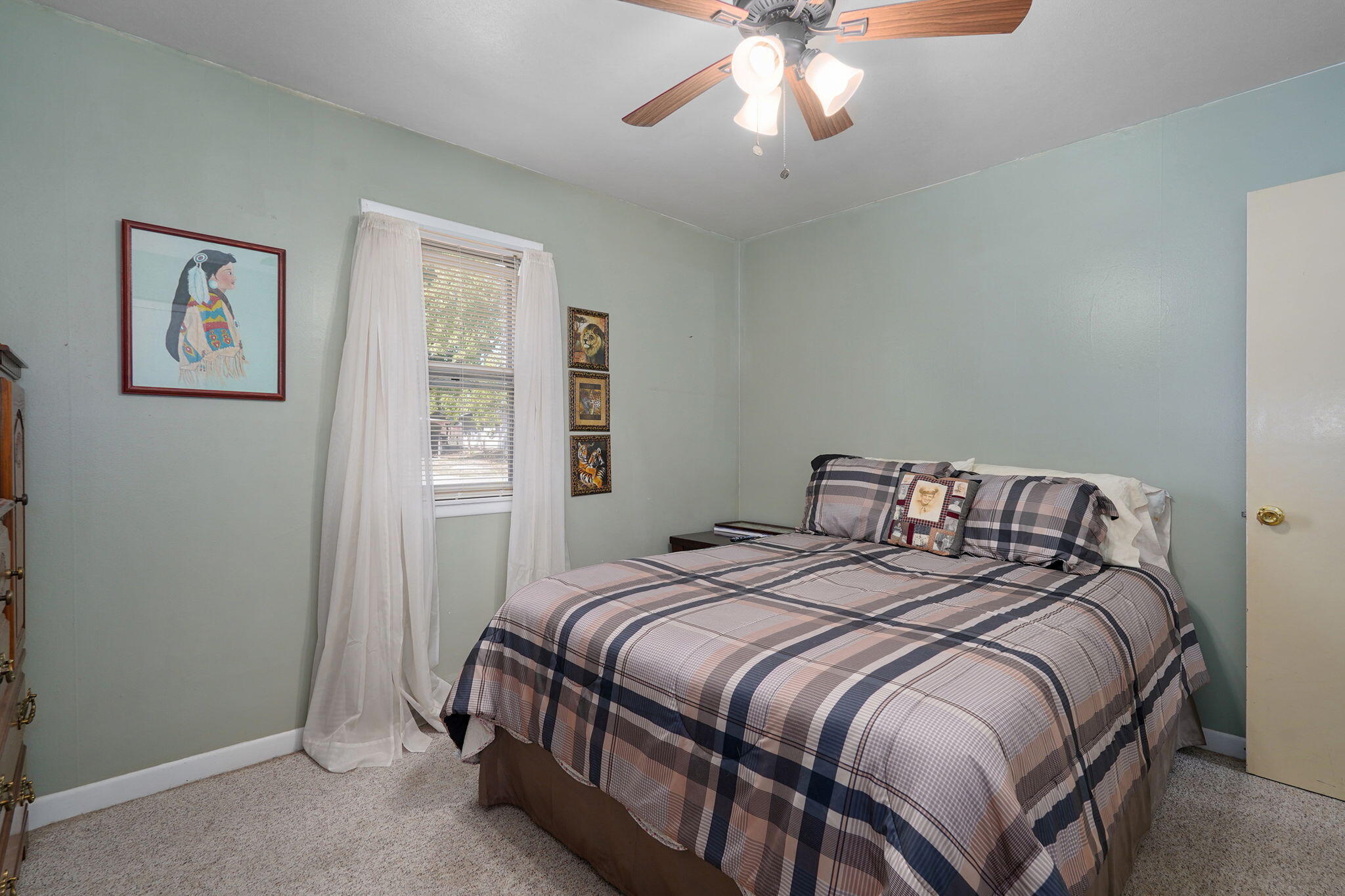 1344 Woodlawn Avenue Property Photo 15