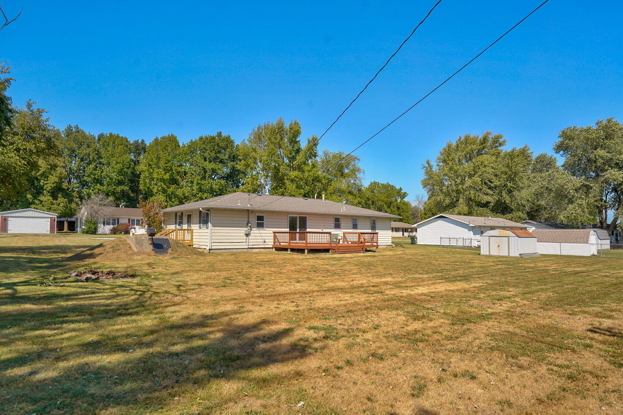 1344 Woodlawn Avenue Property Photo 28