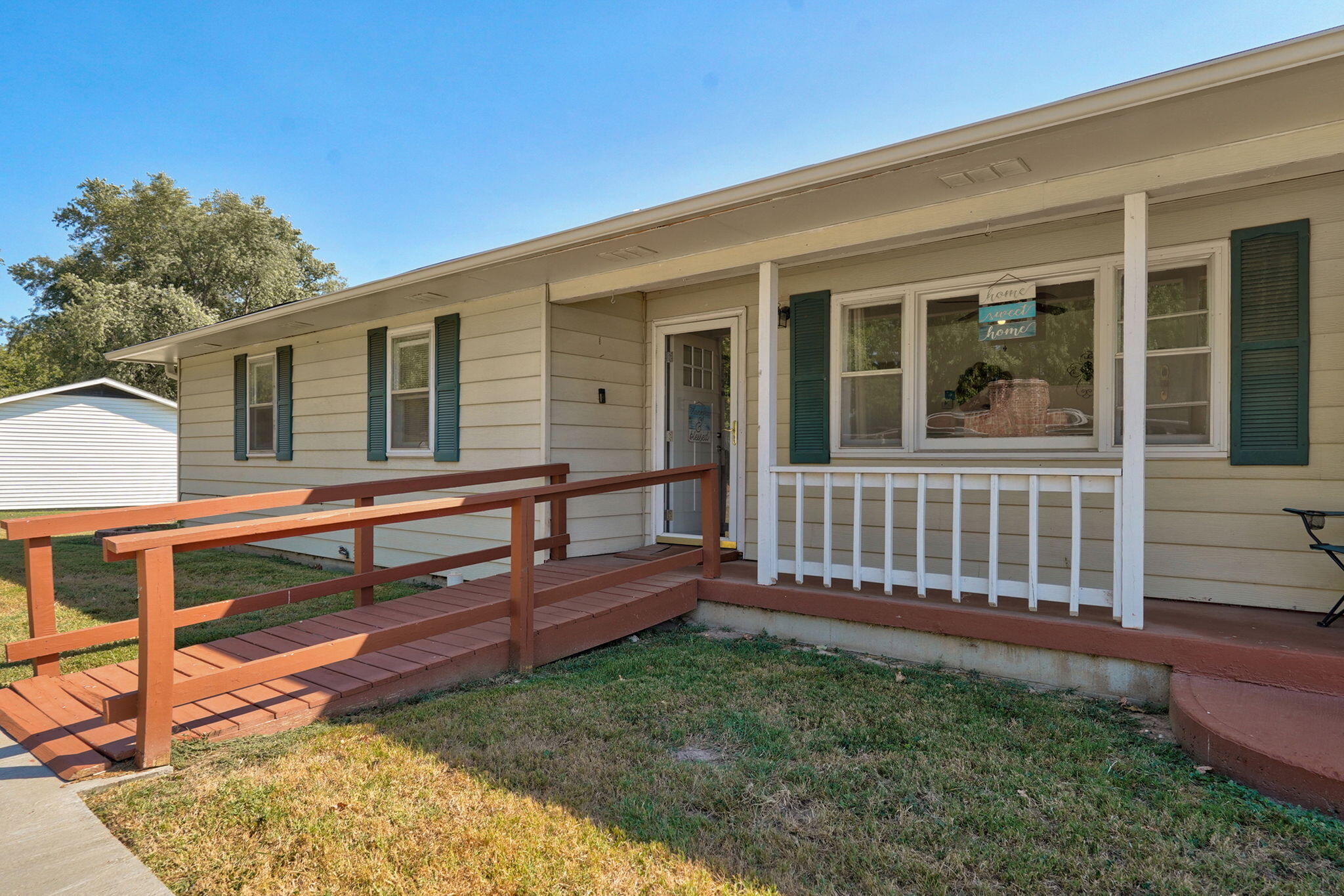 1344 Woodlawn Avenue Property Photo 30