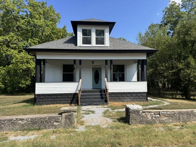 107 East Odell Street Property Photo 1
