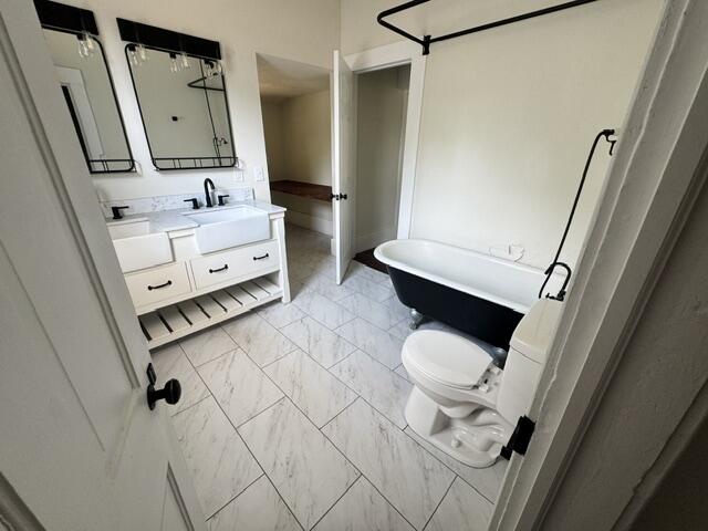 107 East Odell Street Property Photo 10