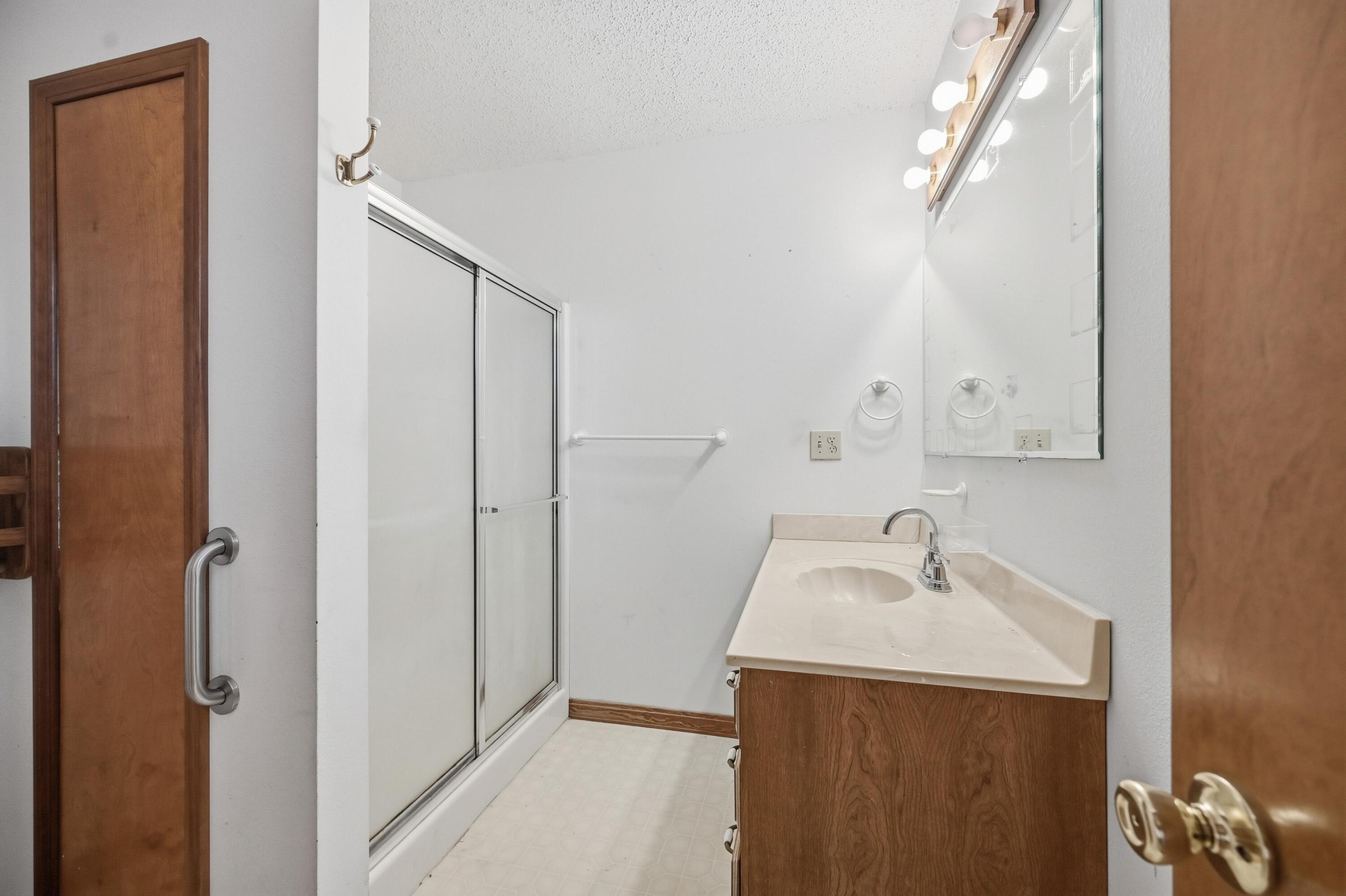 1200 Clinton Street Property Photo 21