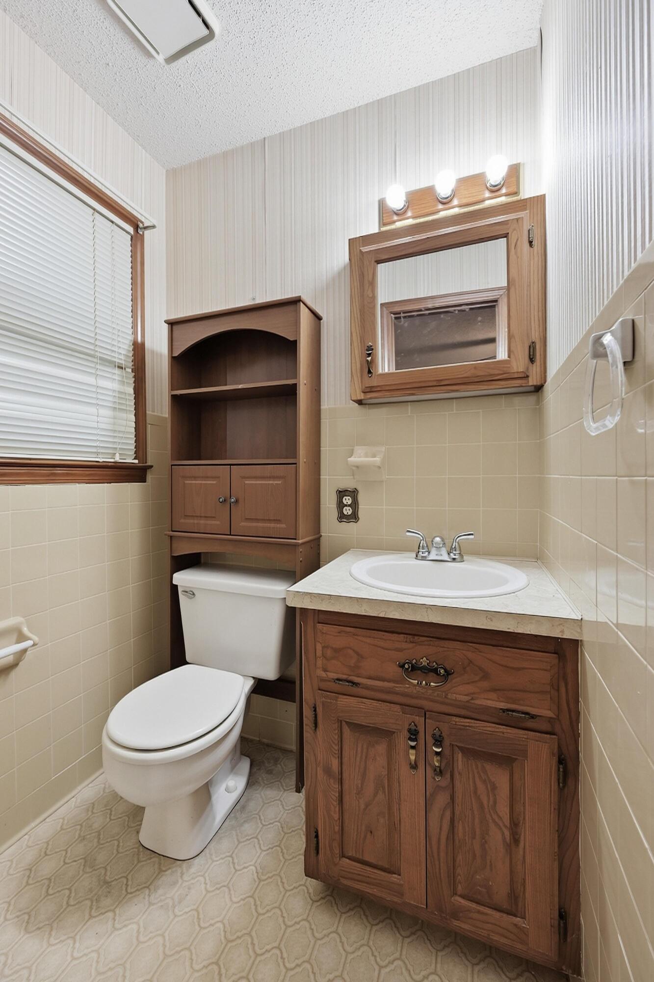 1200 Clinton Street Property Photo 25