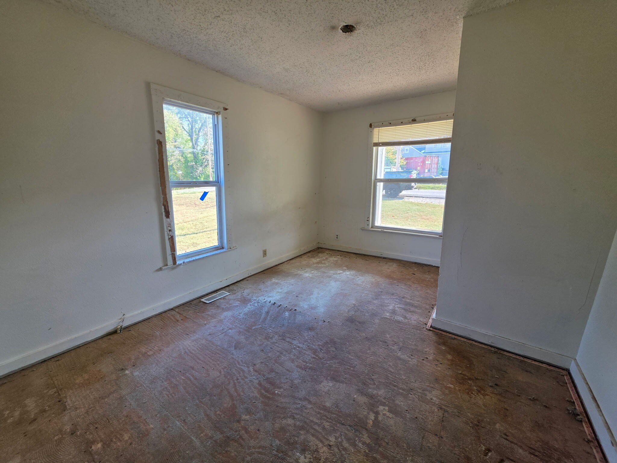 406 North Garfield Street Property Photo 5