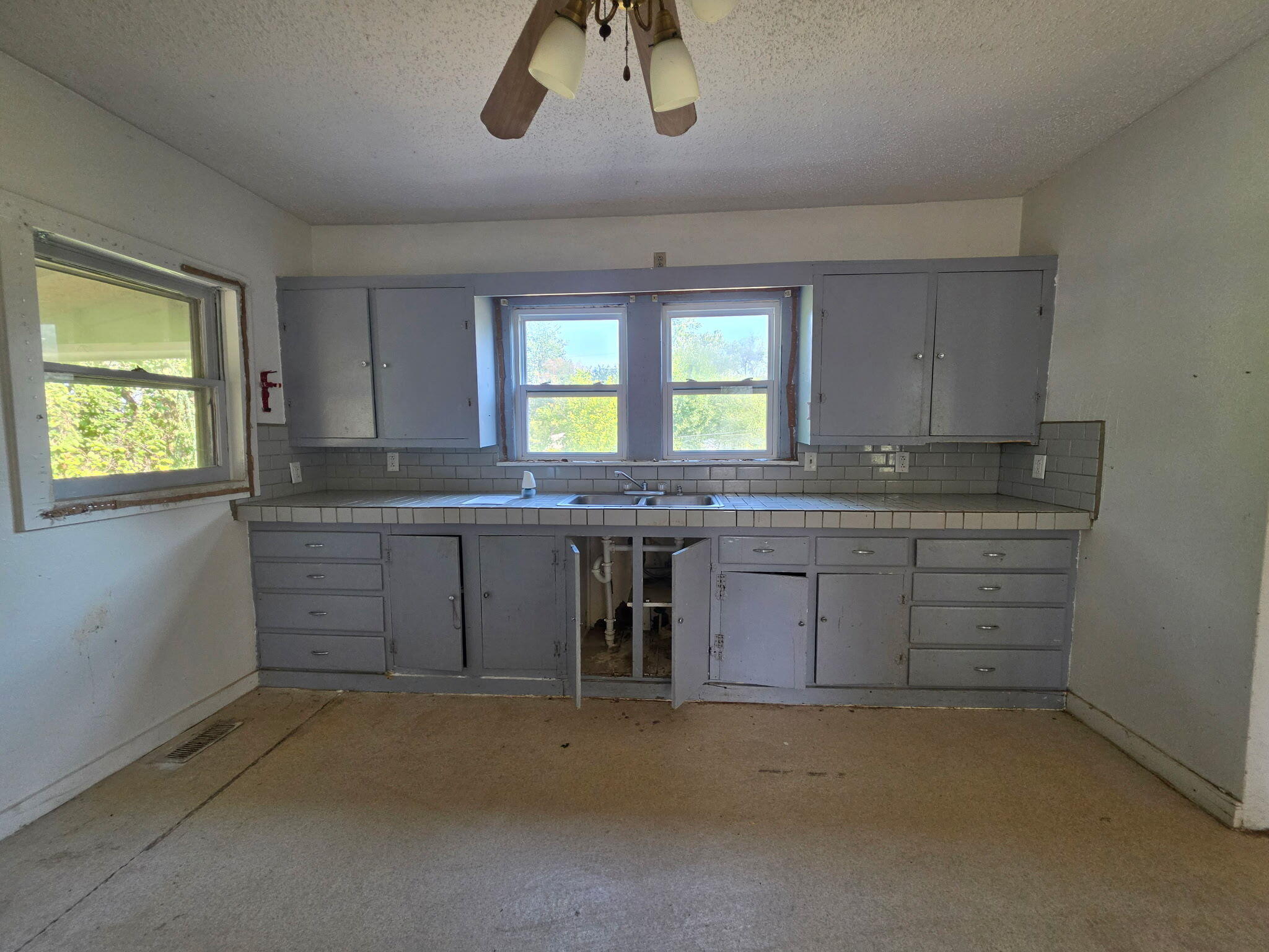 406 North Garfield Street Property Photo 11