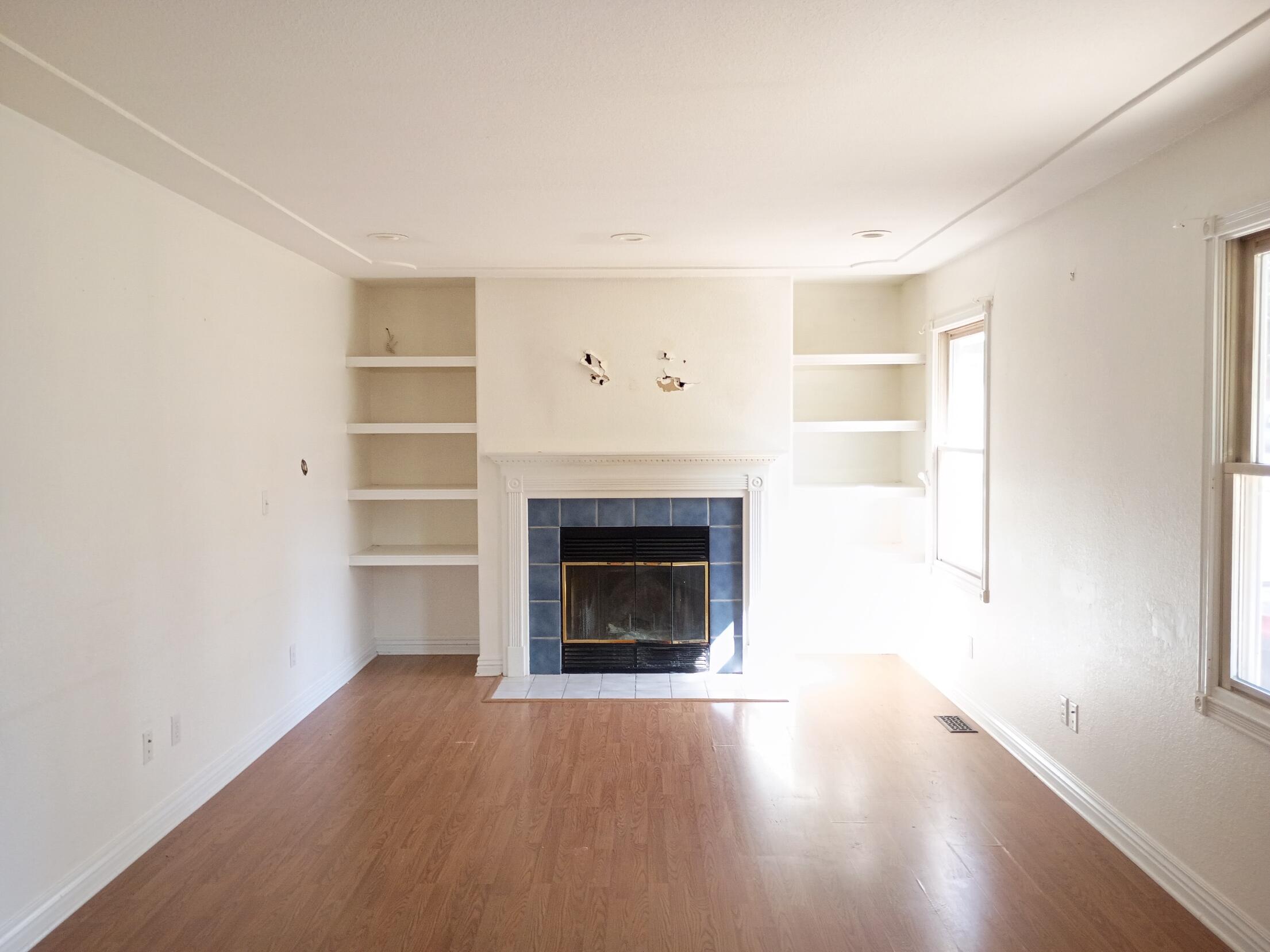 1420 Oakhill Drive Property Photo 6