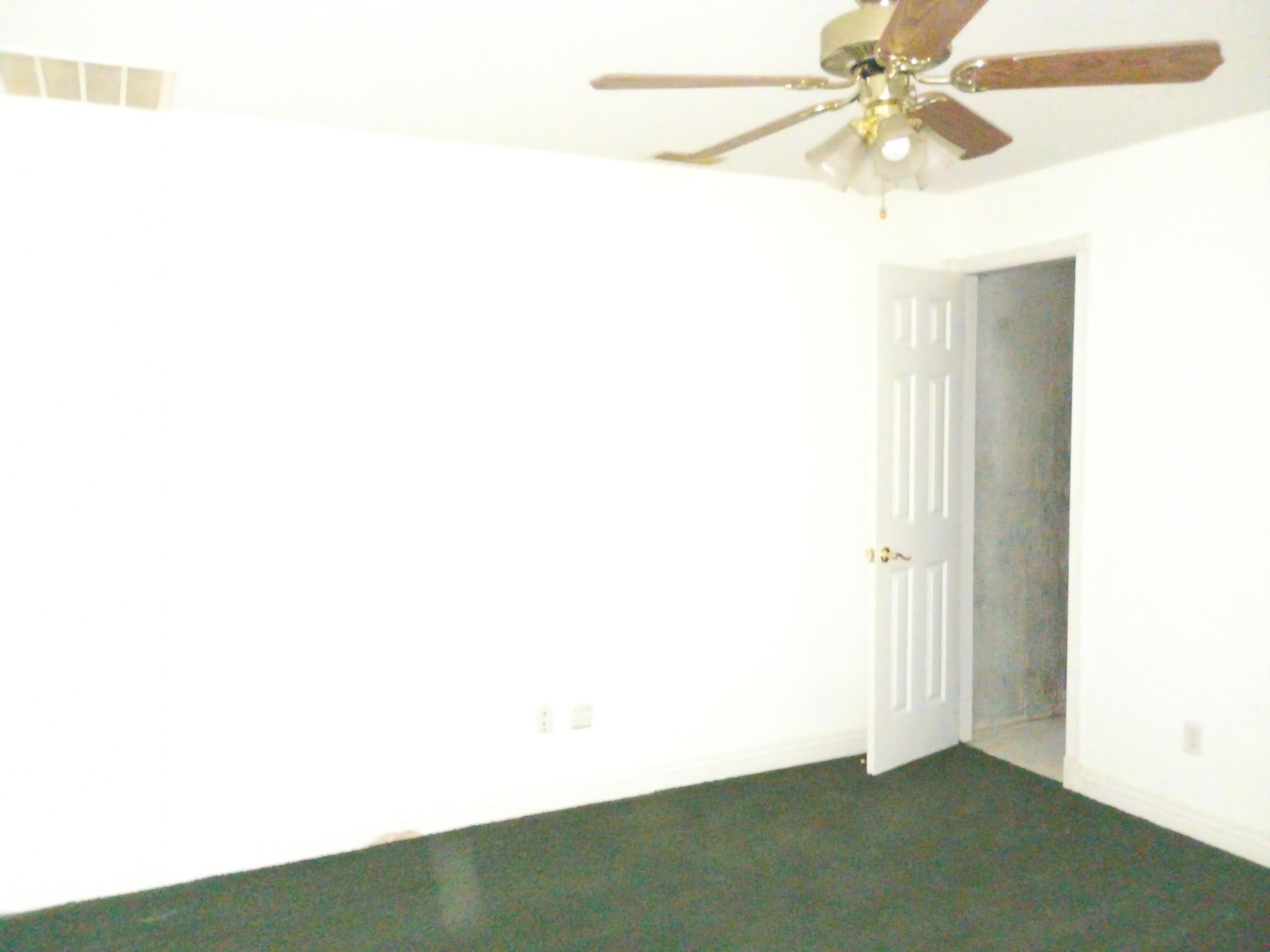 1420 Oakhill Drive Property Photo 15