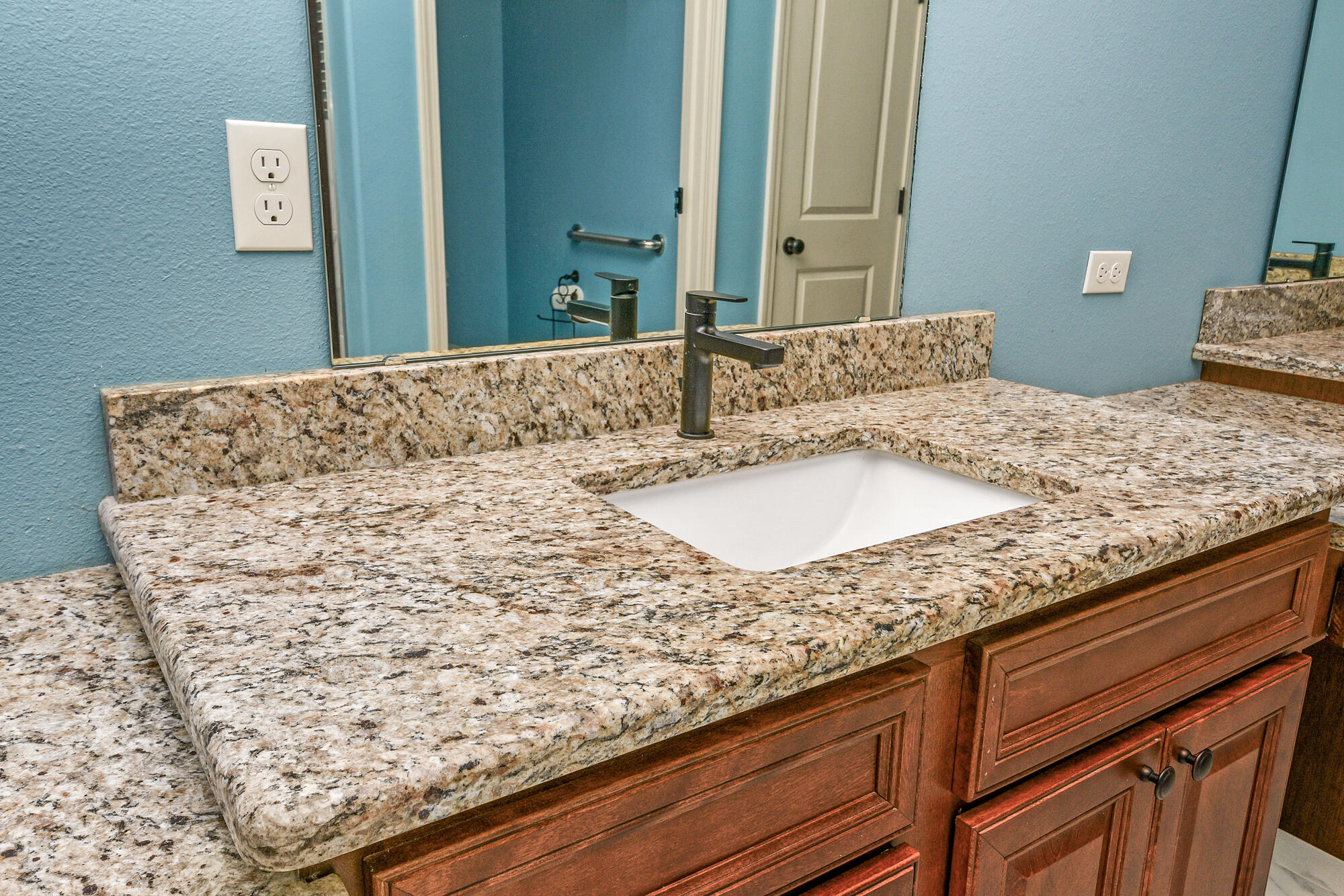 117 Rue De Villas Circle Property Photo 31