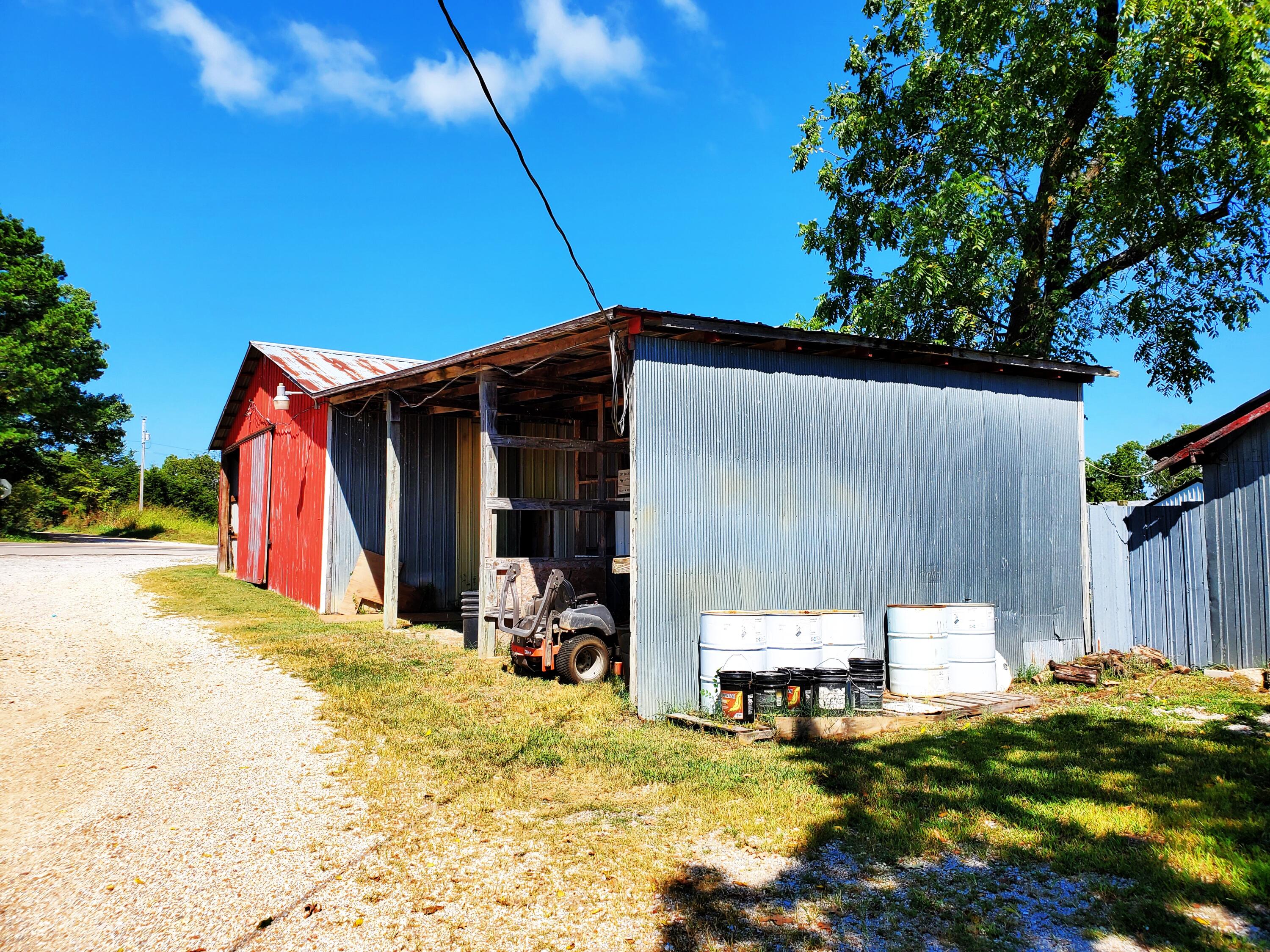 3177 St Highway T Property Photo 19