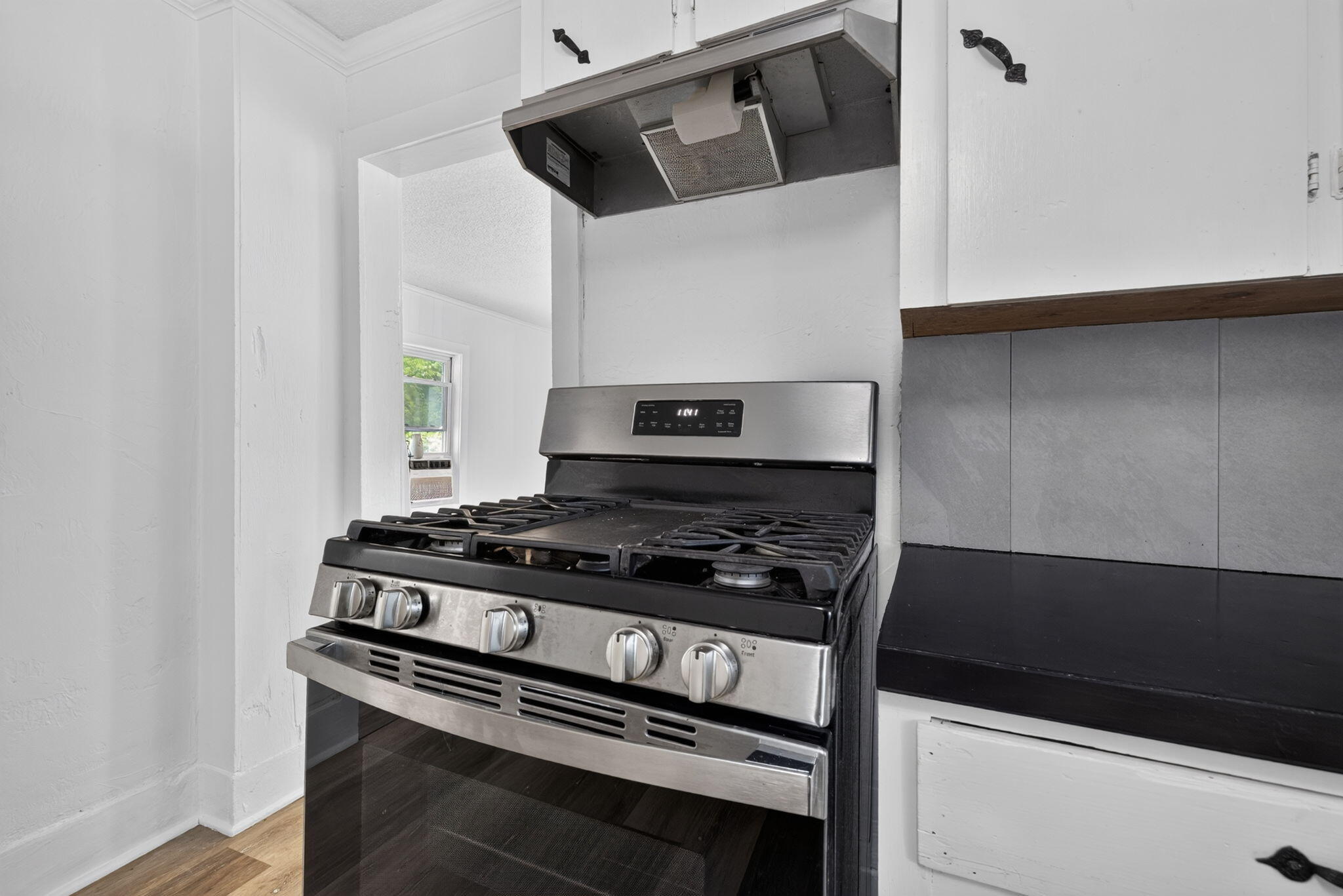 604 West Woodbine Road Property Photo 11