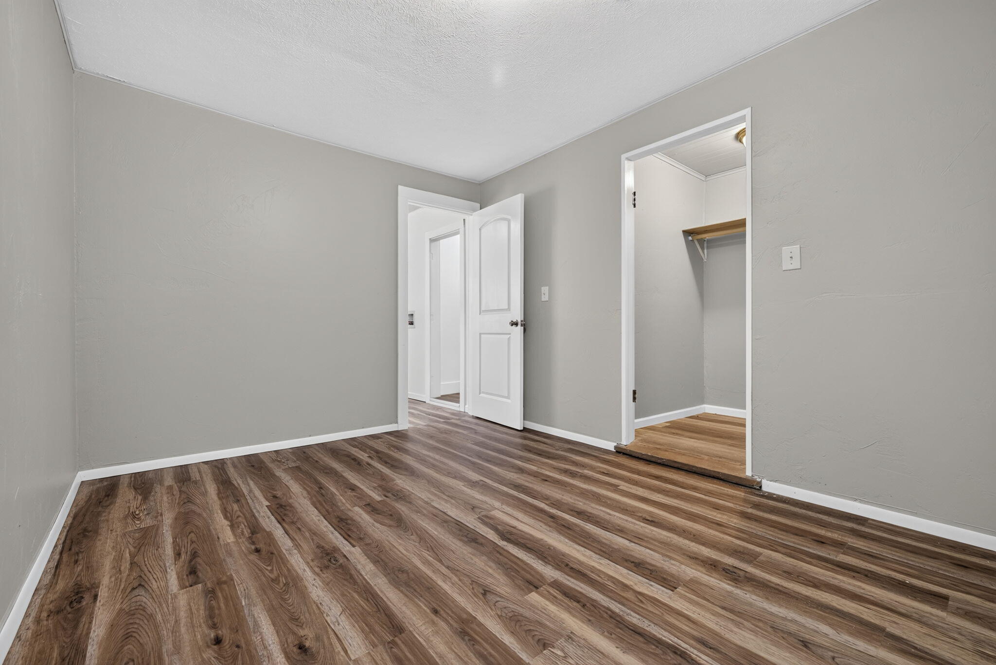 604 West Woodbine Road Property Photo 17