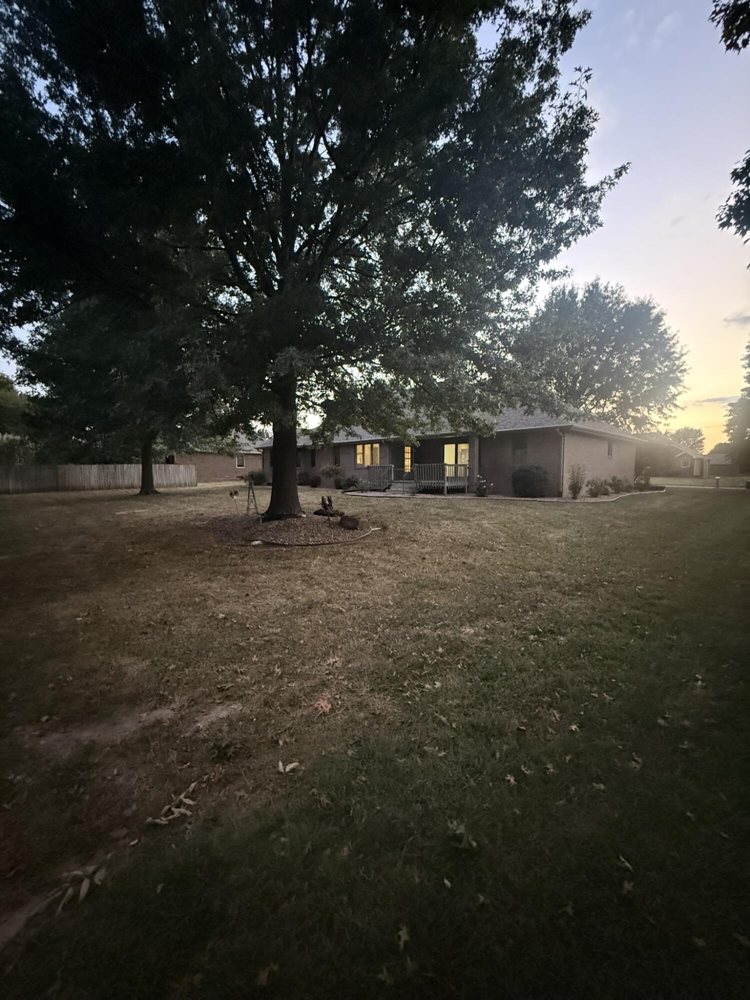 1360 South Meadow Lane Property Photo 10