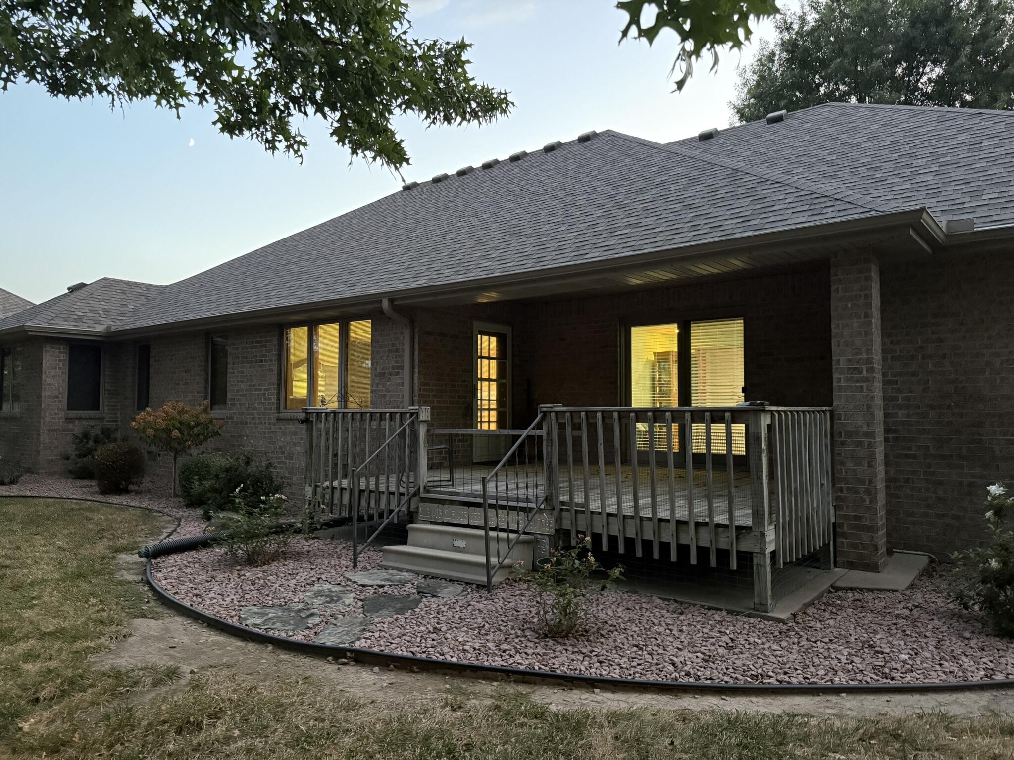 1360 South Meadow Lane Property Photo 11