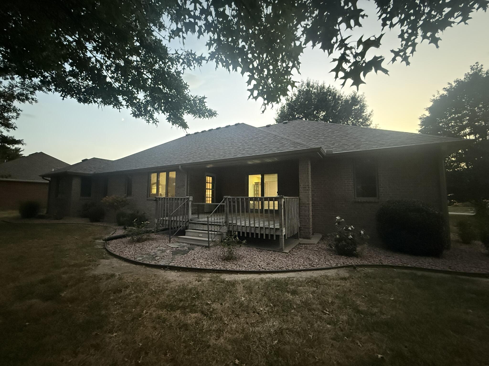 1360 South Meadow Lane Property Photo 12