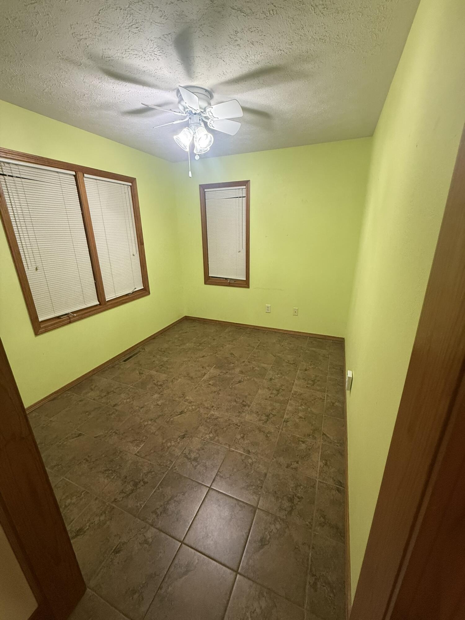 1360 South Meadow Lane Property Photo 25