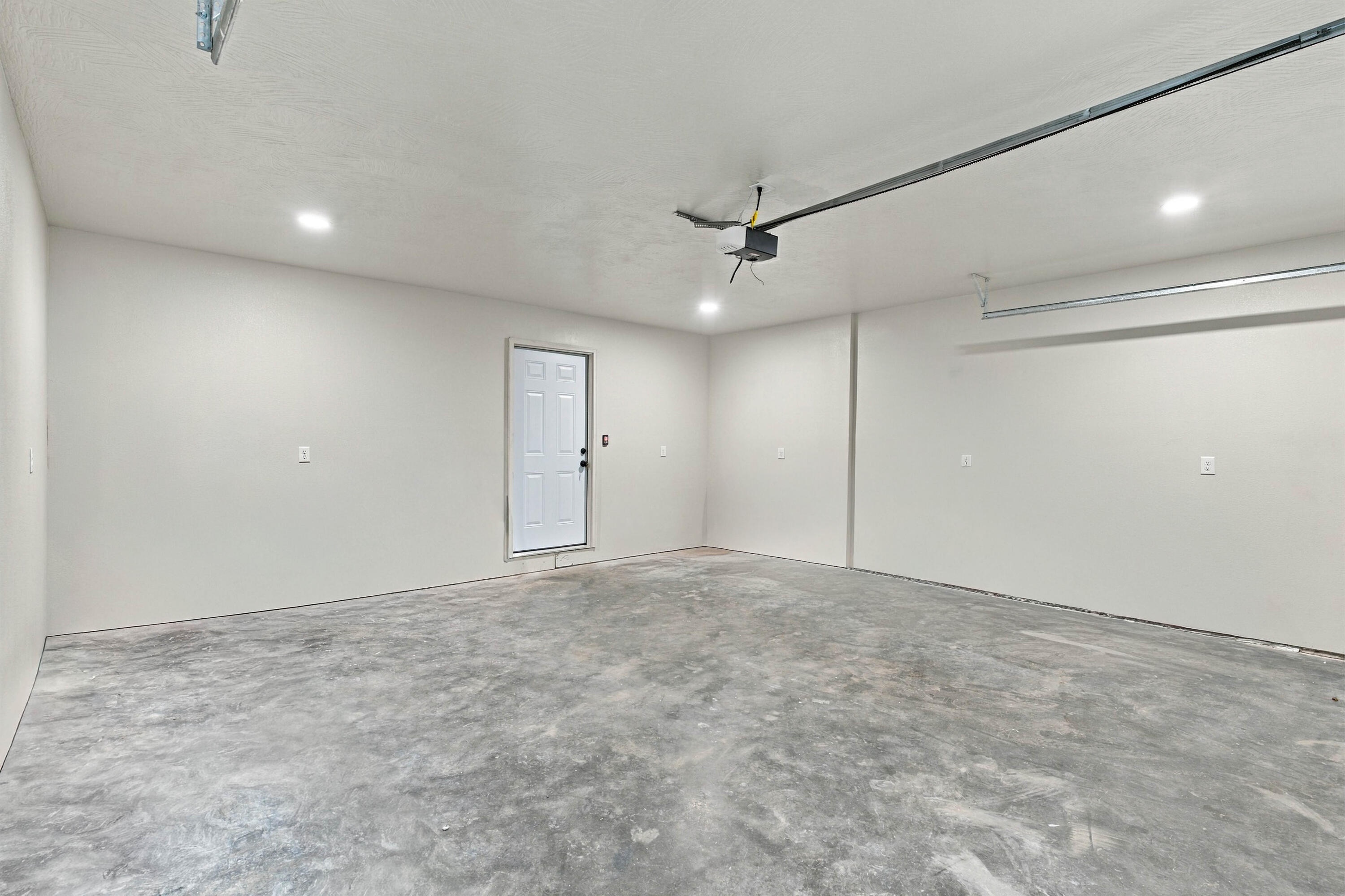 110 West Park Street Property Photo 26