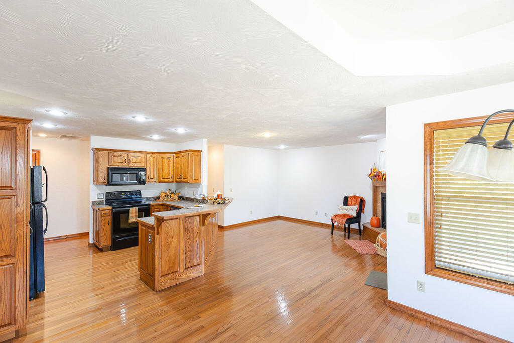 3779 North Ashbury Drive Property Photo 9