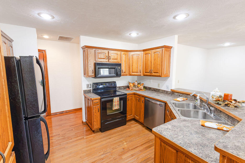 3779 North Ashbury Drive Property Photo 11