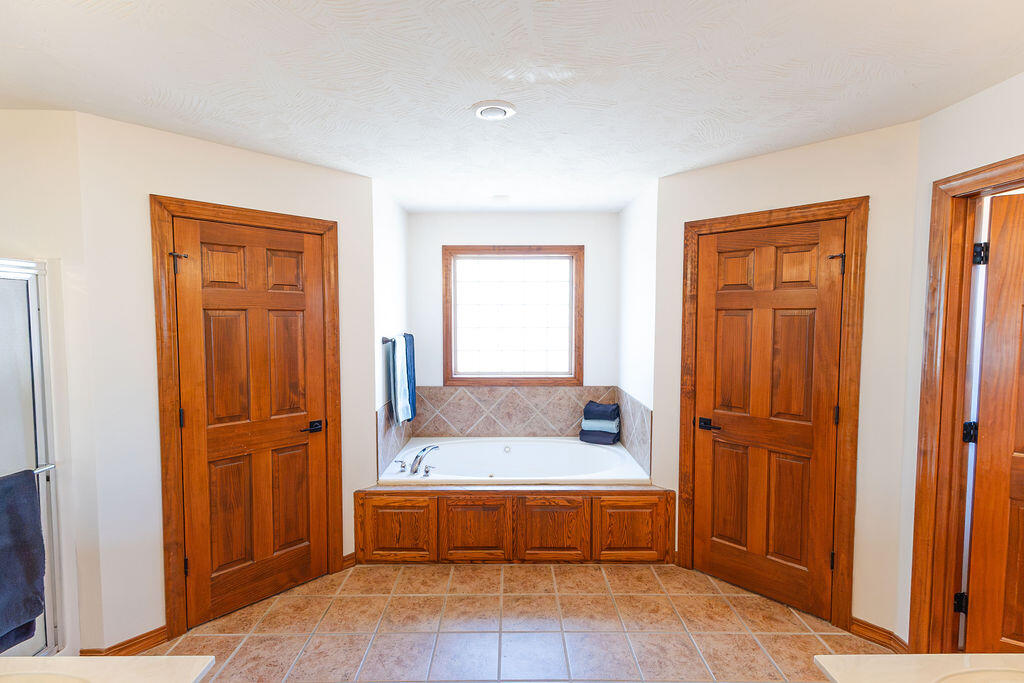 3779 North Ashbury Drive Property Photo 20