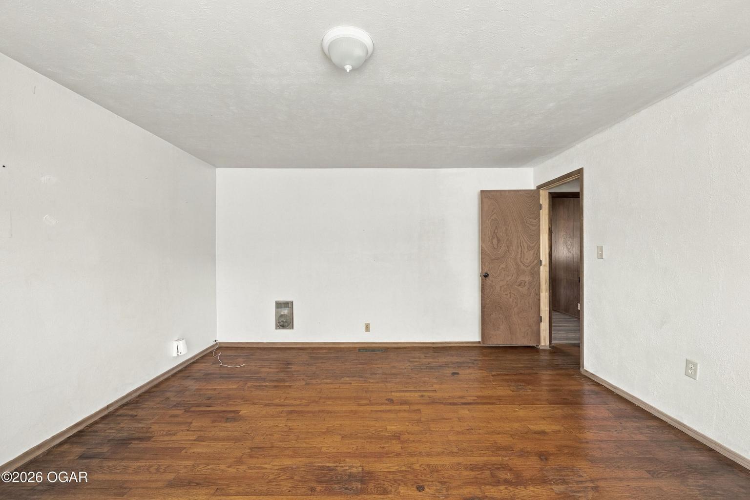 5690 County Road 290 Property Photo 13