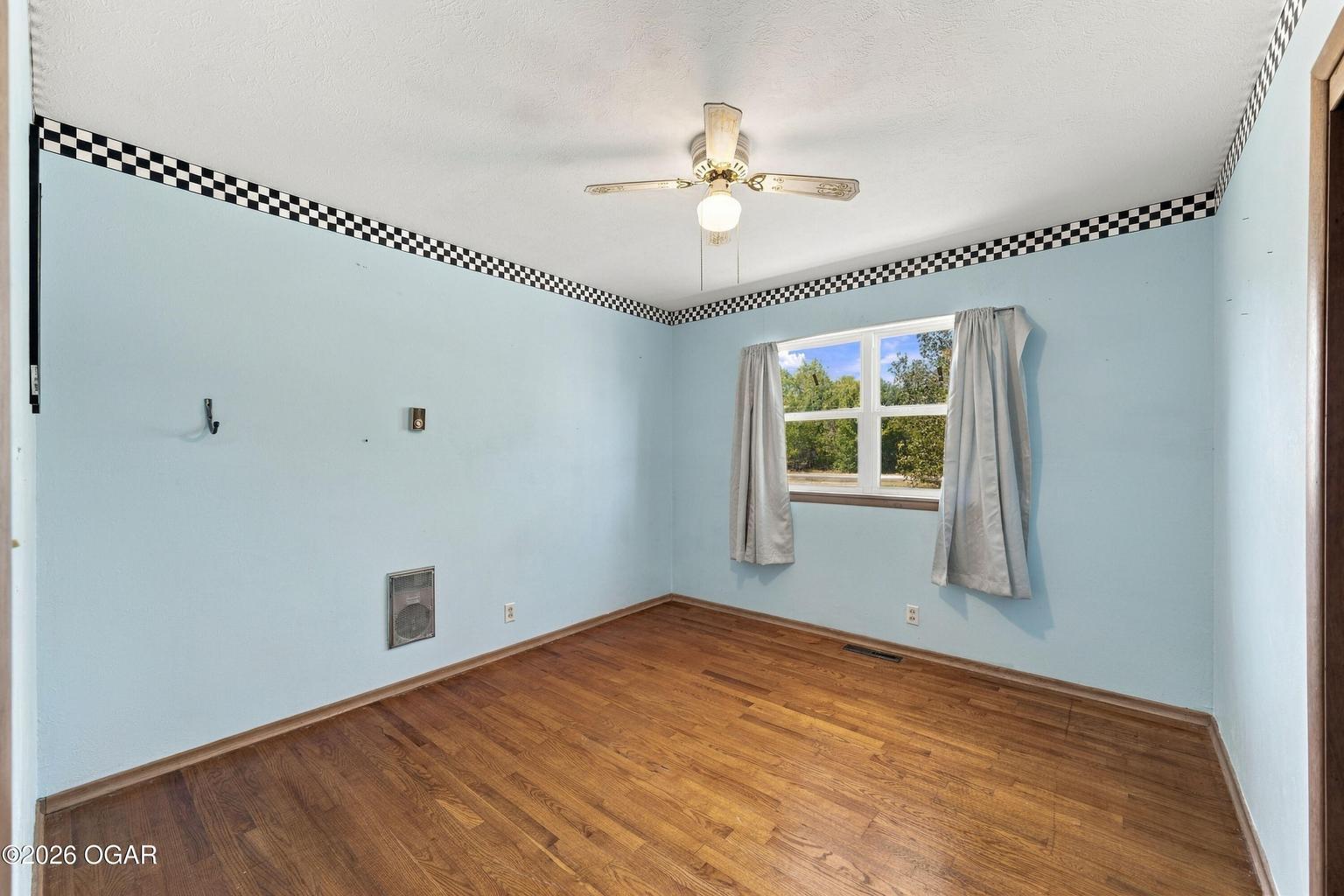 5690 County Road 290 Property Photo 15