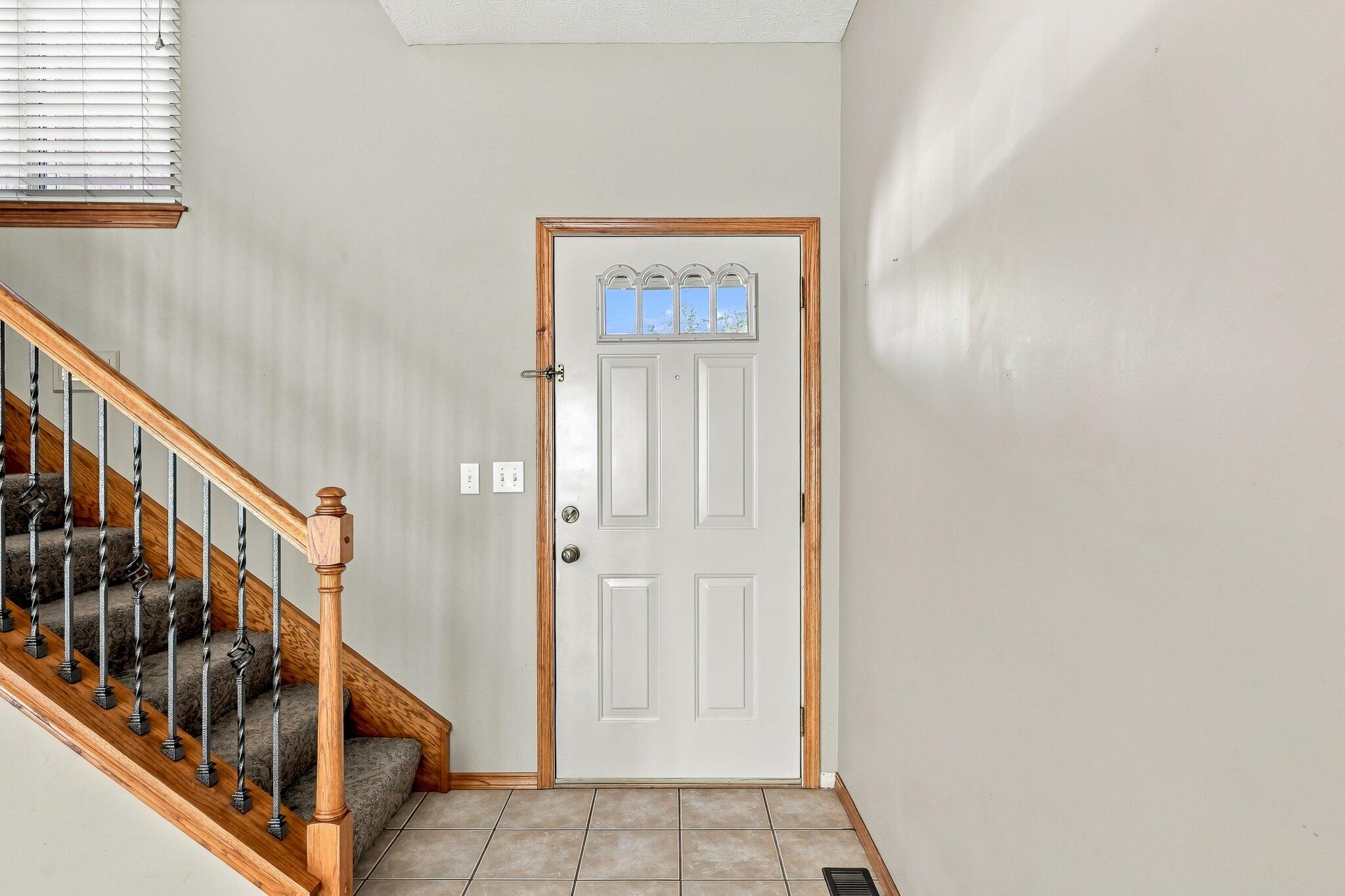 2327 West Chesterfield Boulevard F Property Photo 7