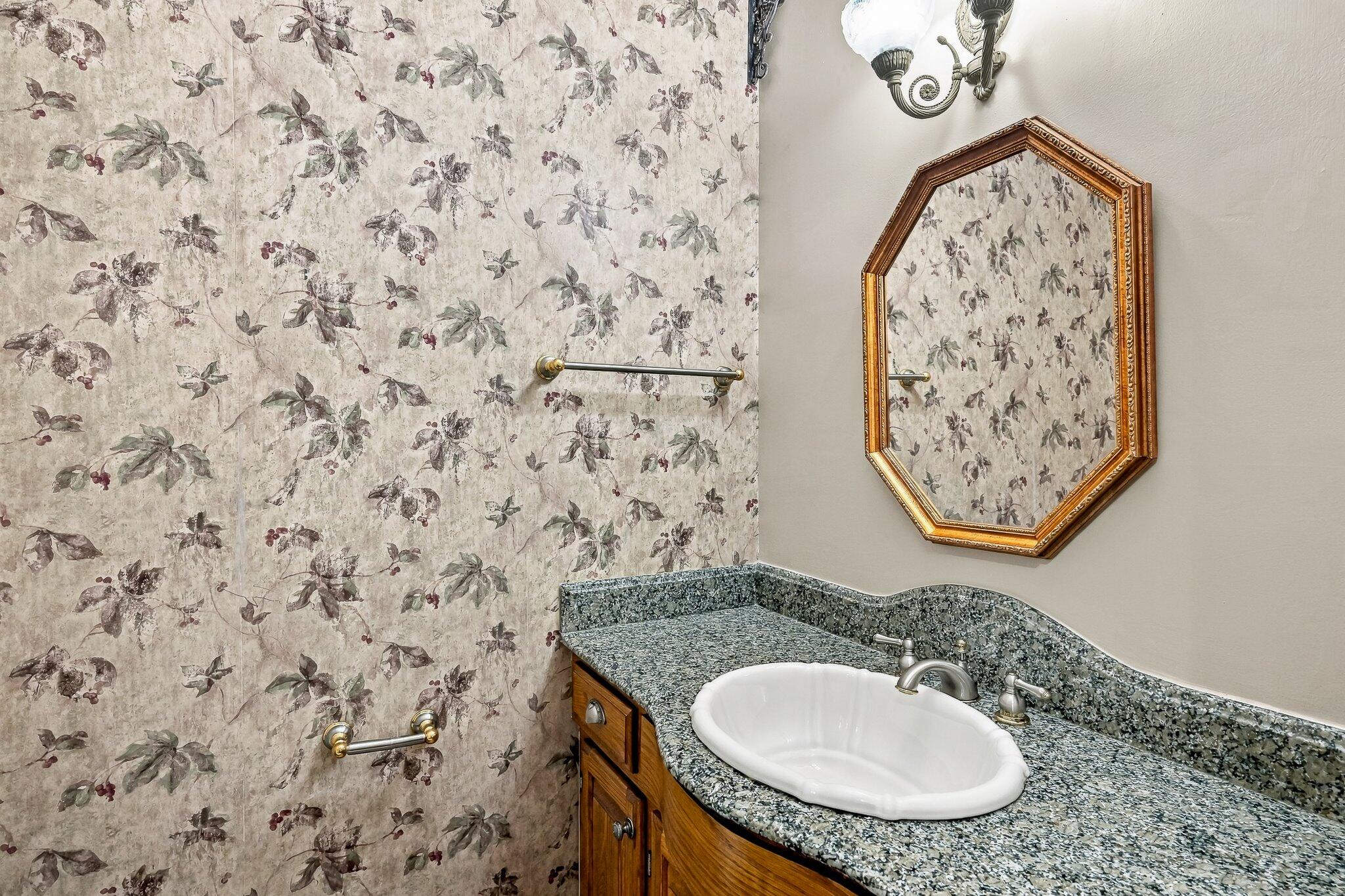 624 South Wood Haven Road Property Photo 11