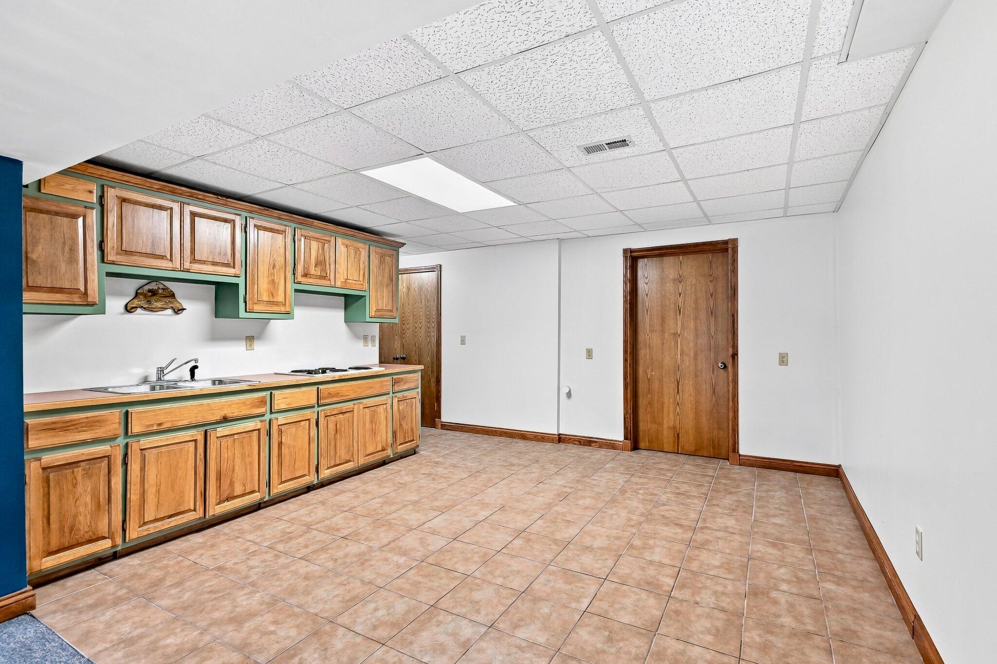624 South Wood Haven Road Property Photo 45