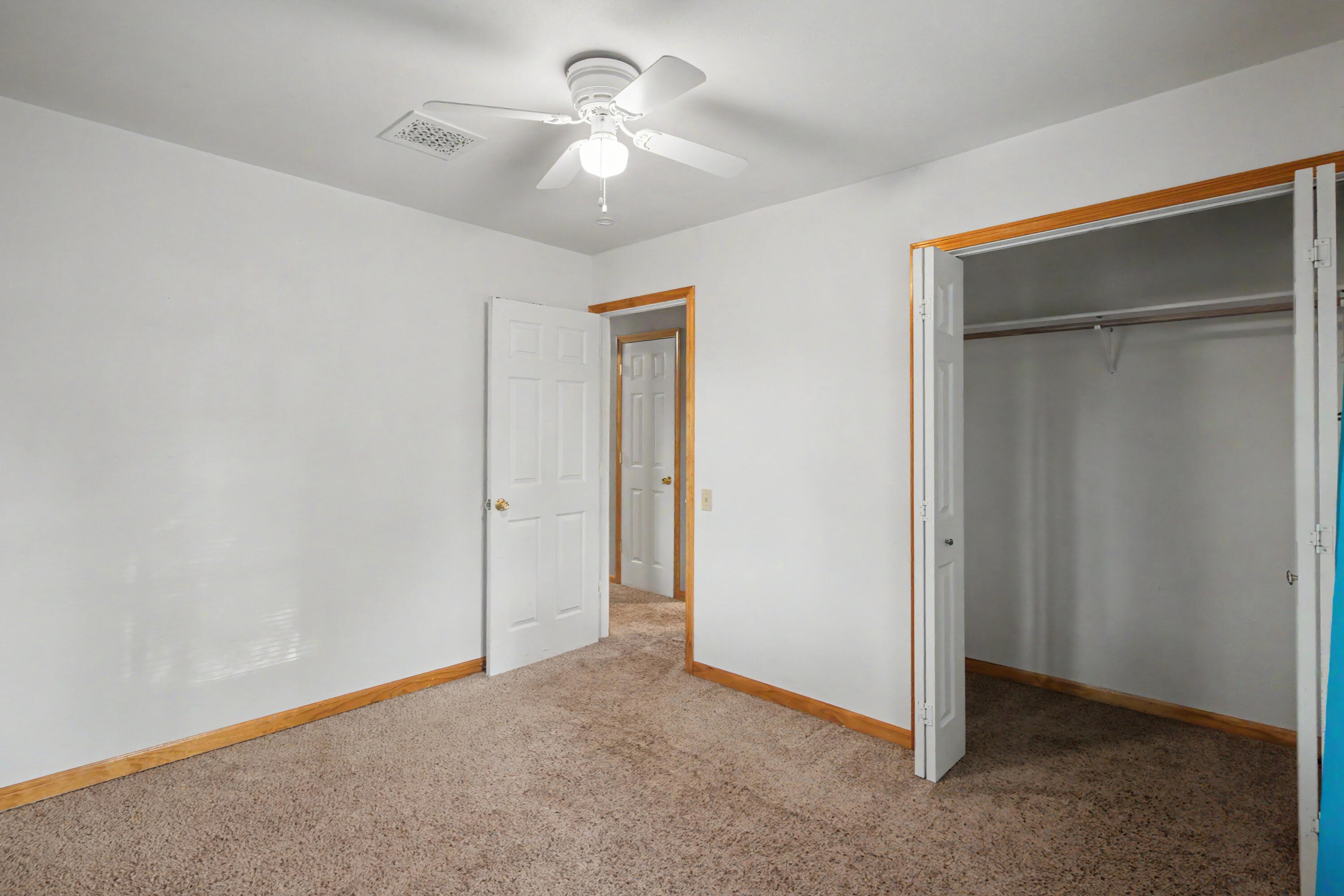 1001 East Airport Road Property Photo 8