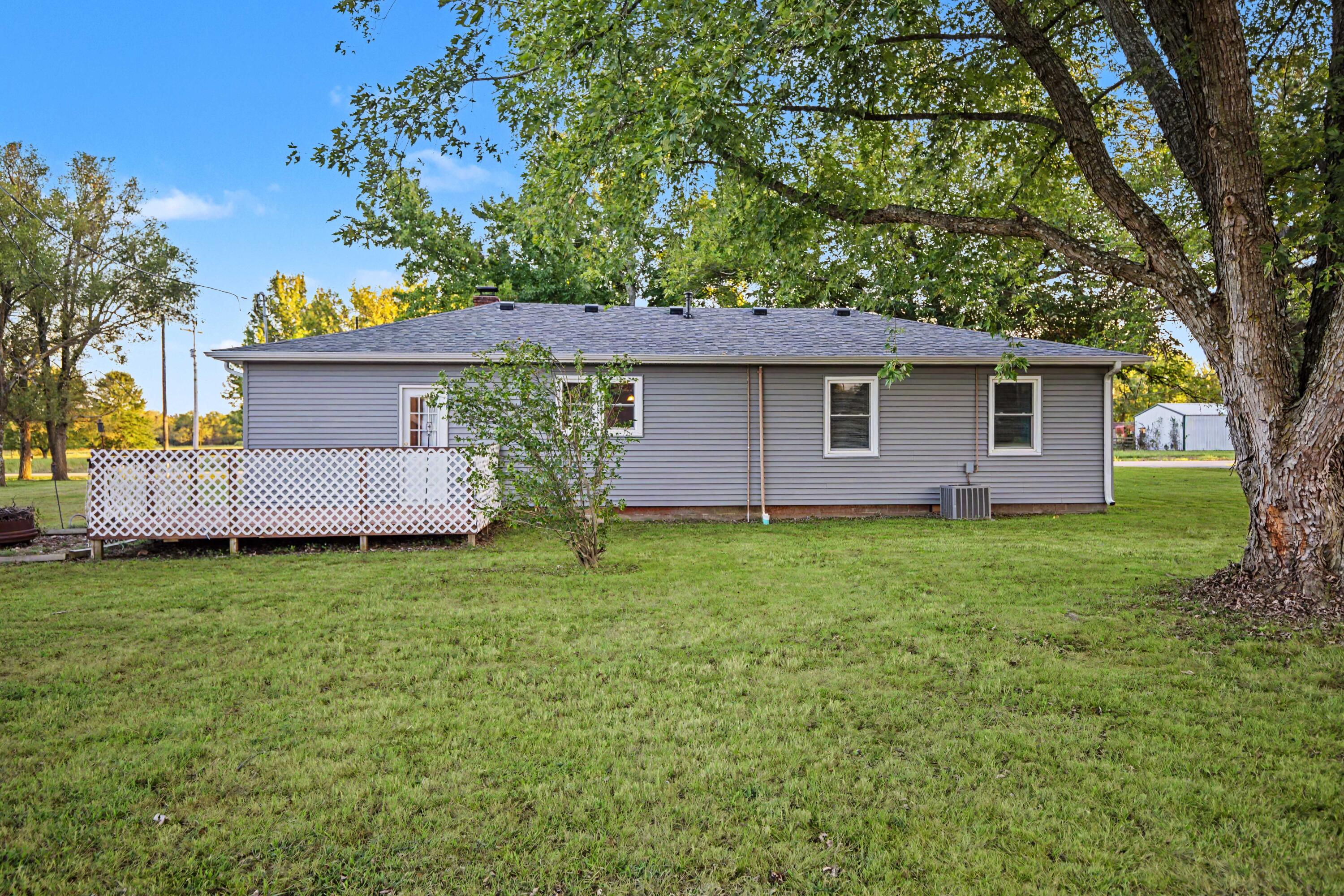1001 East Airport Road Property Photo 29